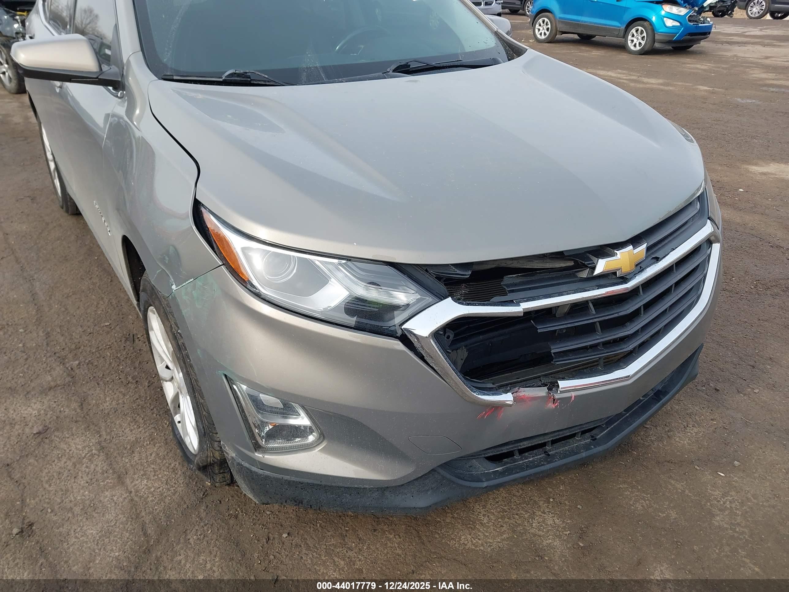 CHEVROLET EQUINOX image 6