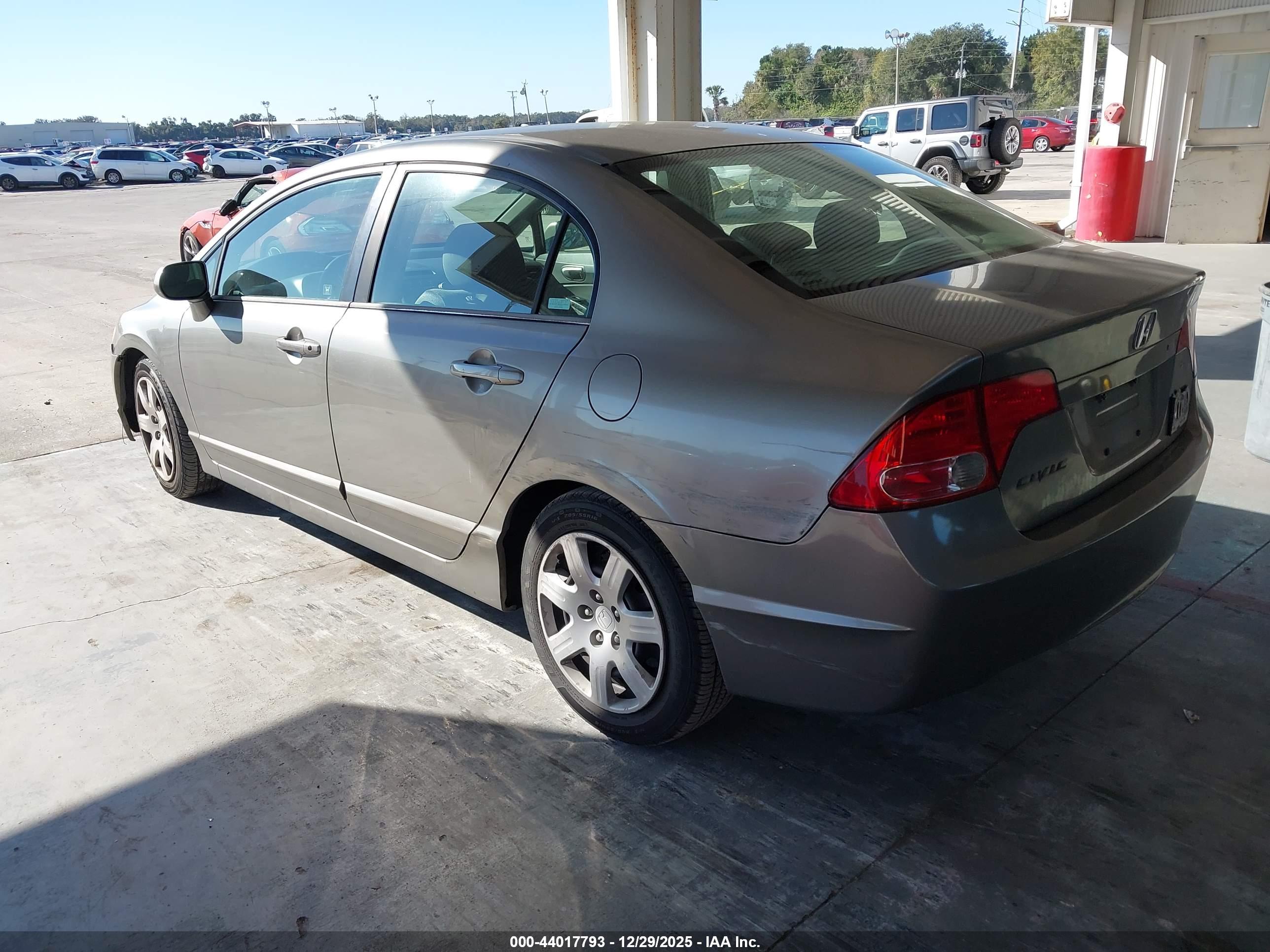 HONDA CIVIC image 3