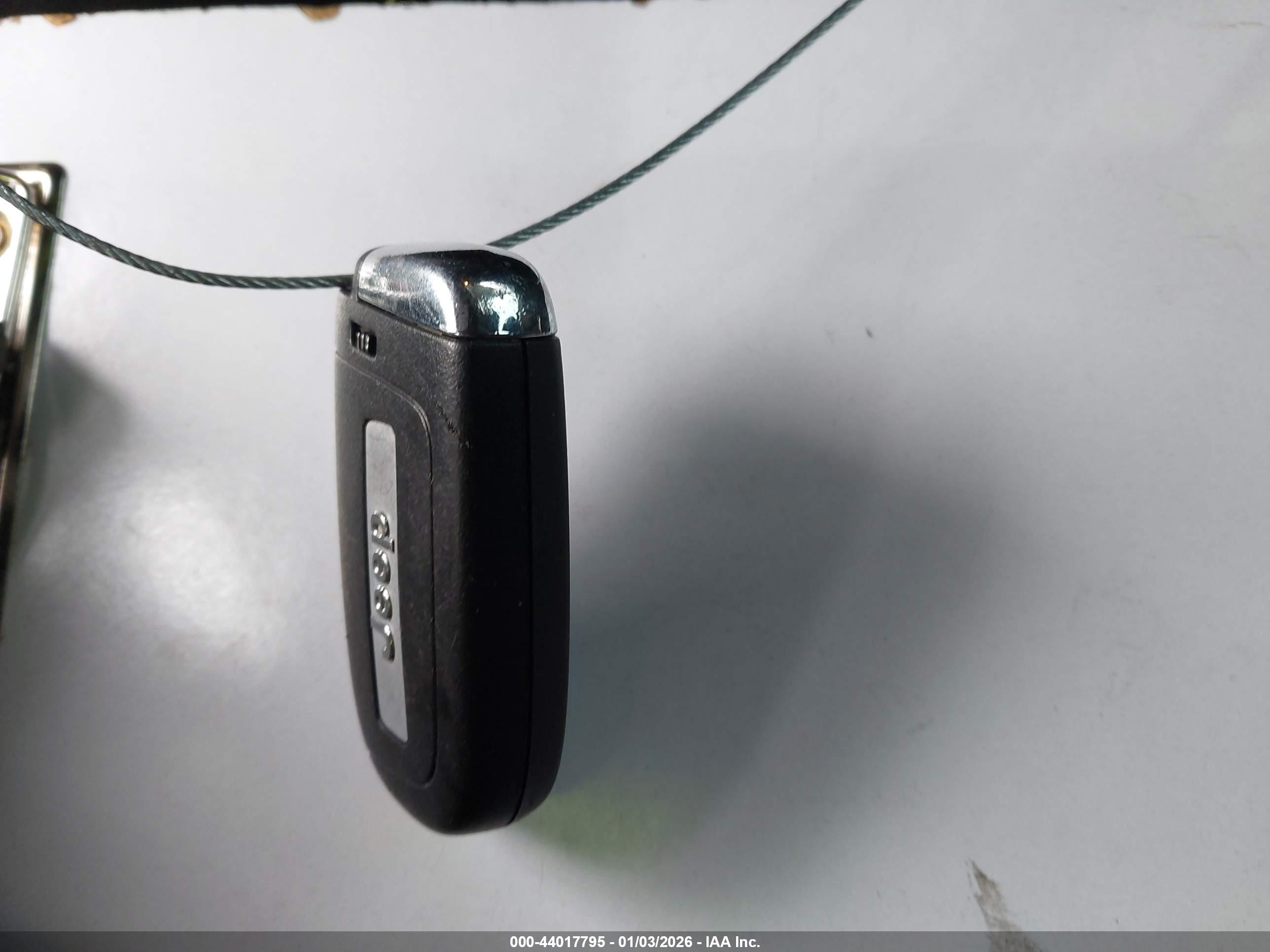 JEEP RENEGADE image 11