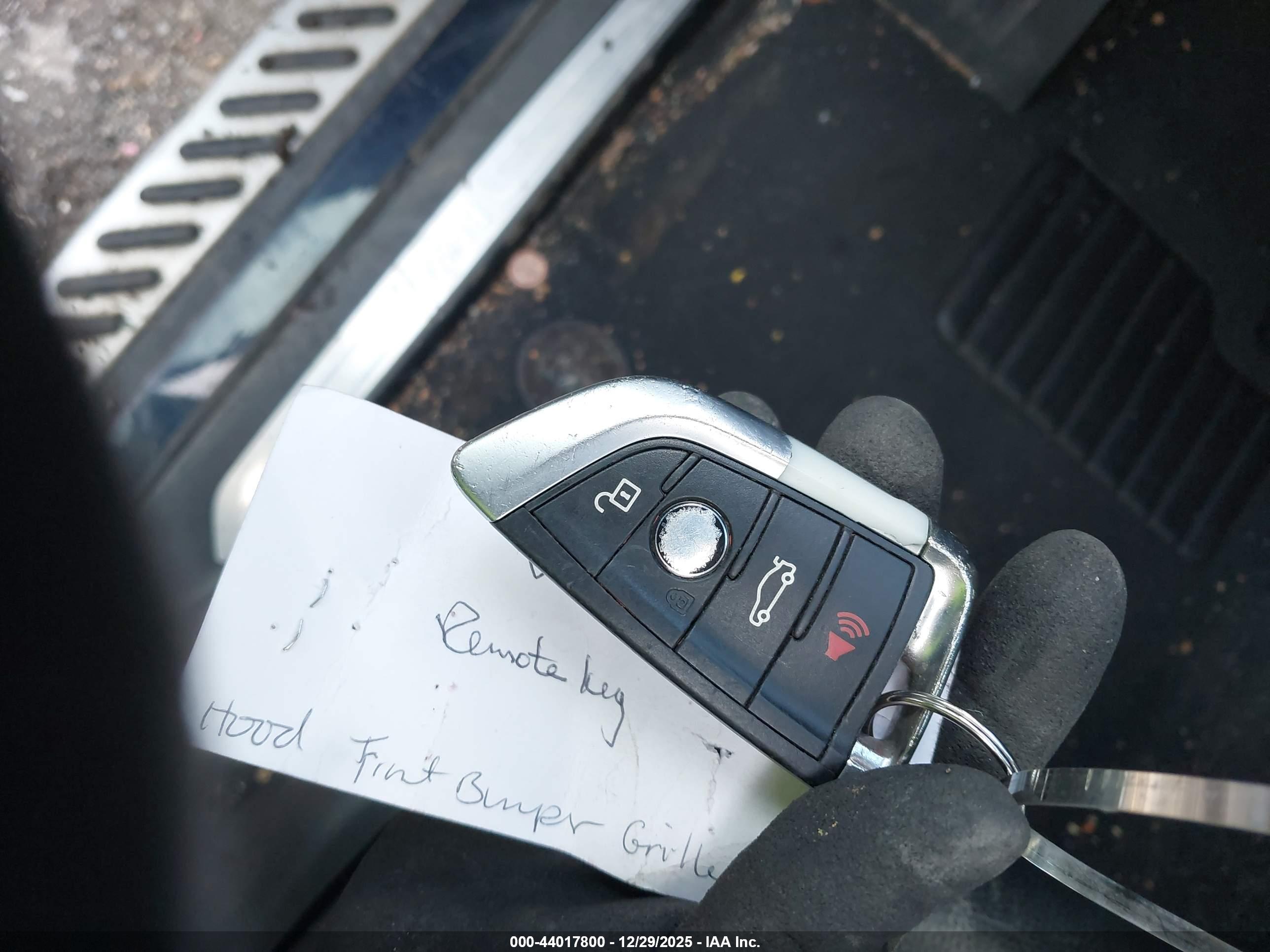 BMW X5 image 11