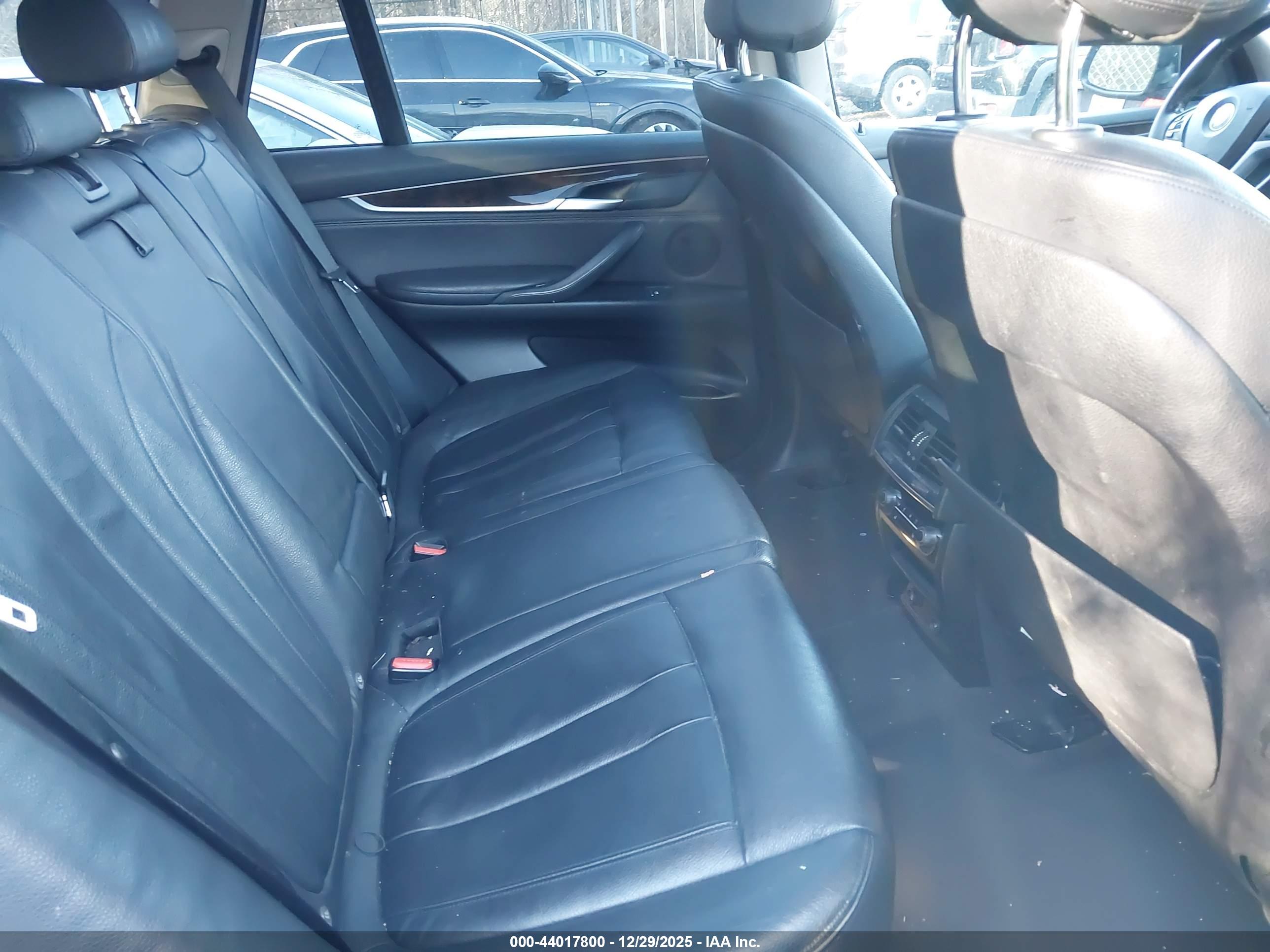 BMW X5 image 8