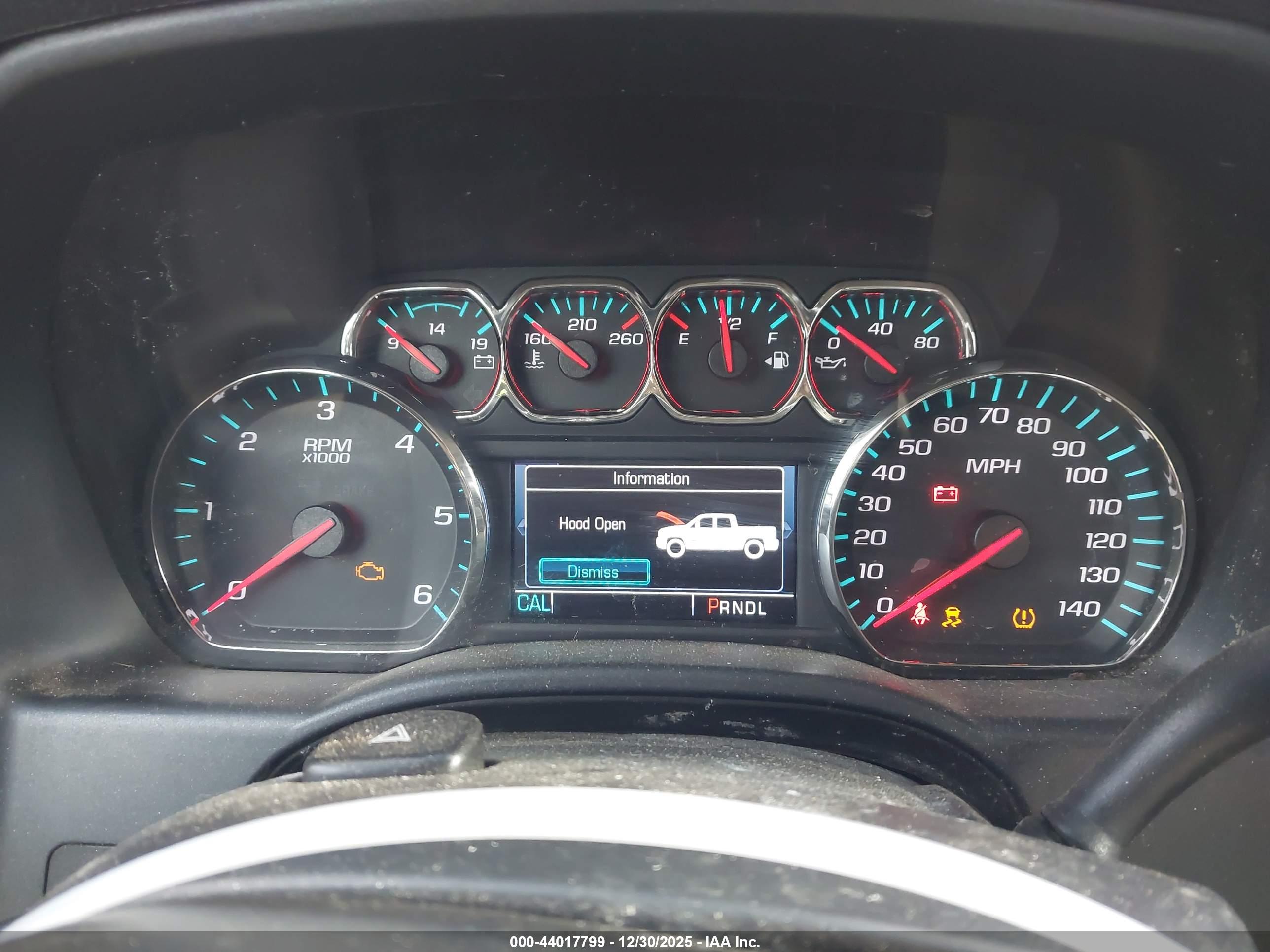 CHEVROLET SILVERADO image 7