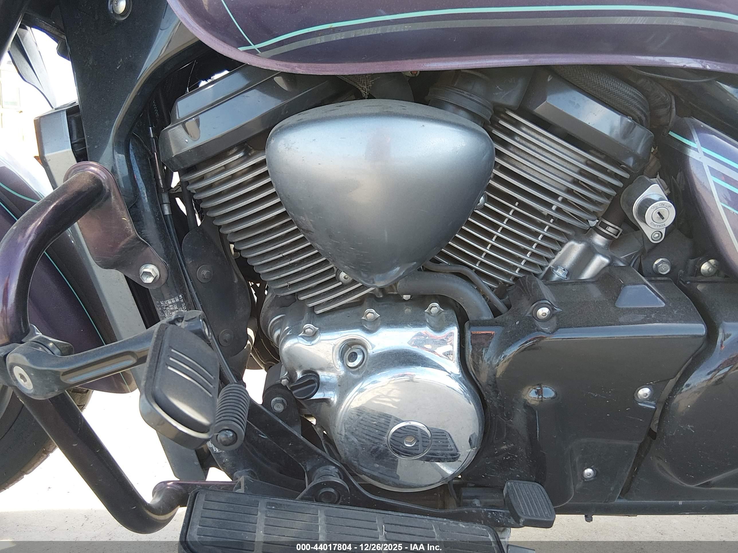 SUZUKI VL1500 image 9