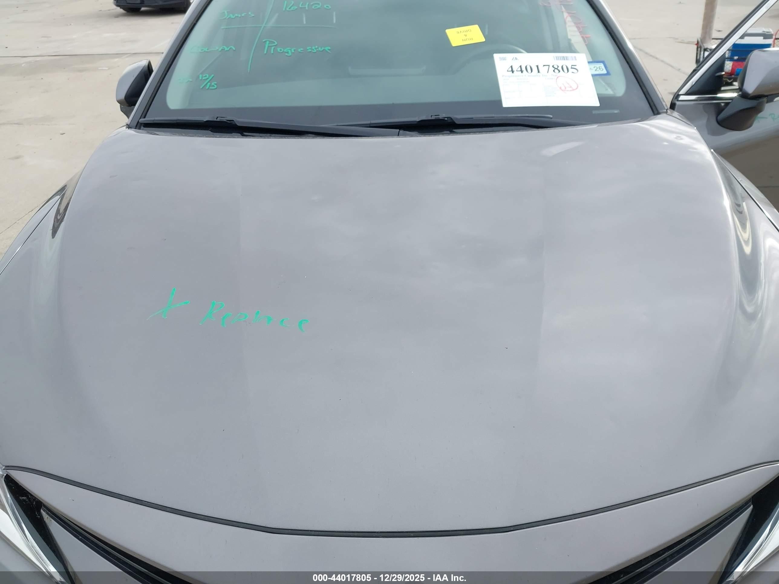 TOYOTA CAMRY image 6