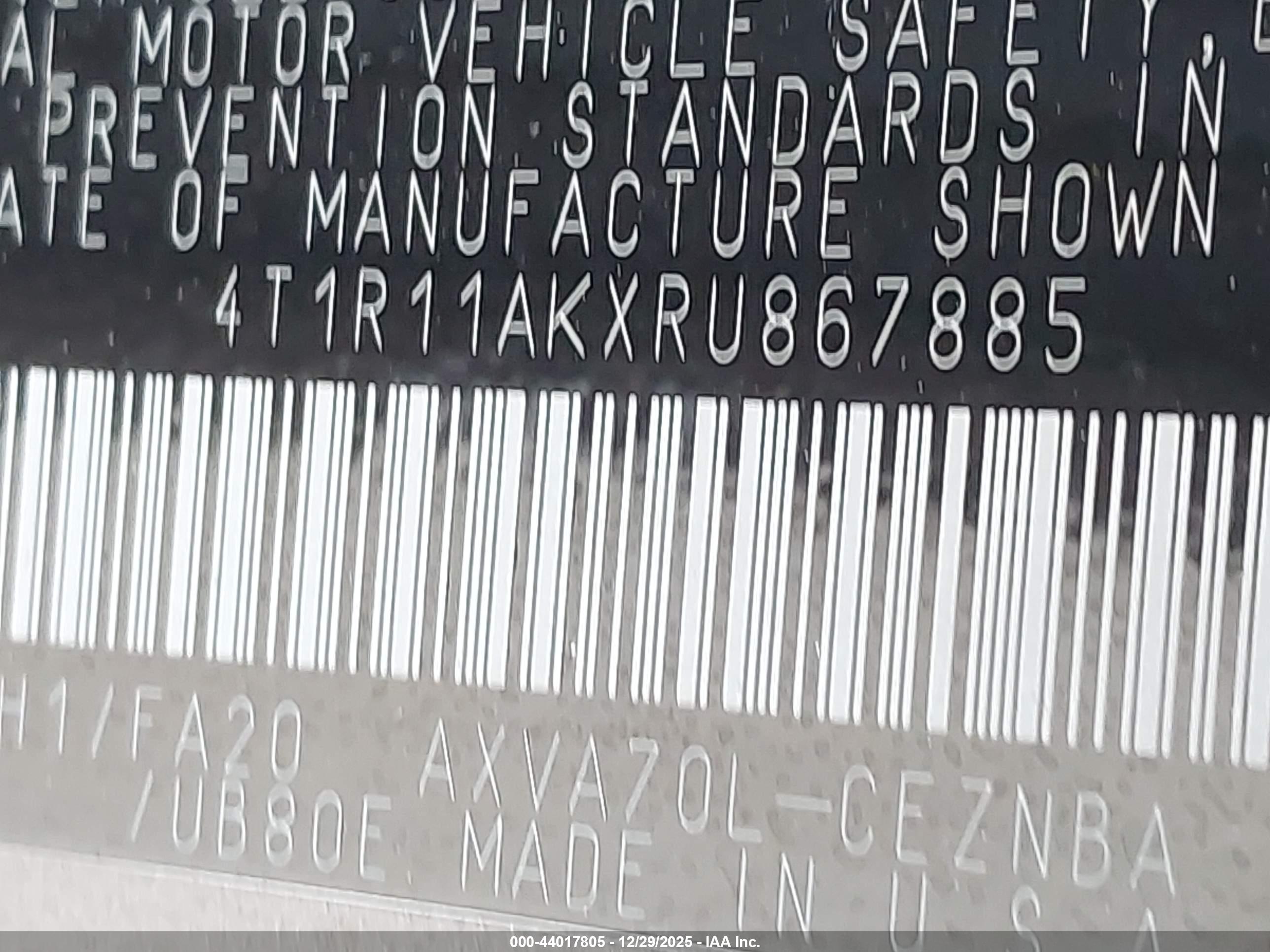 TOYOTA CAMRY image 9