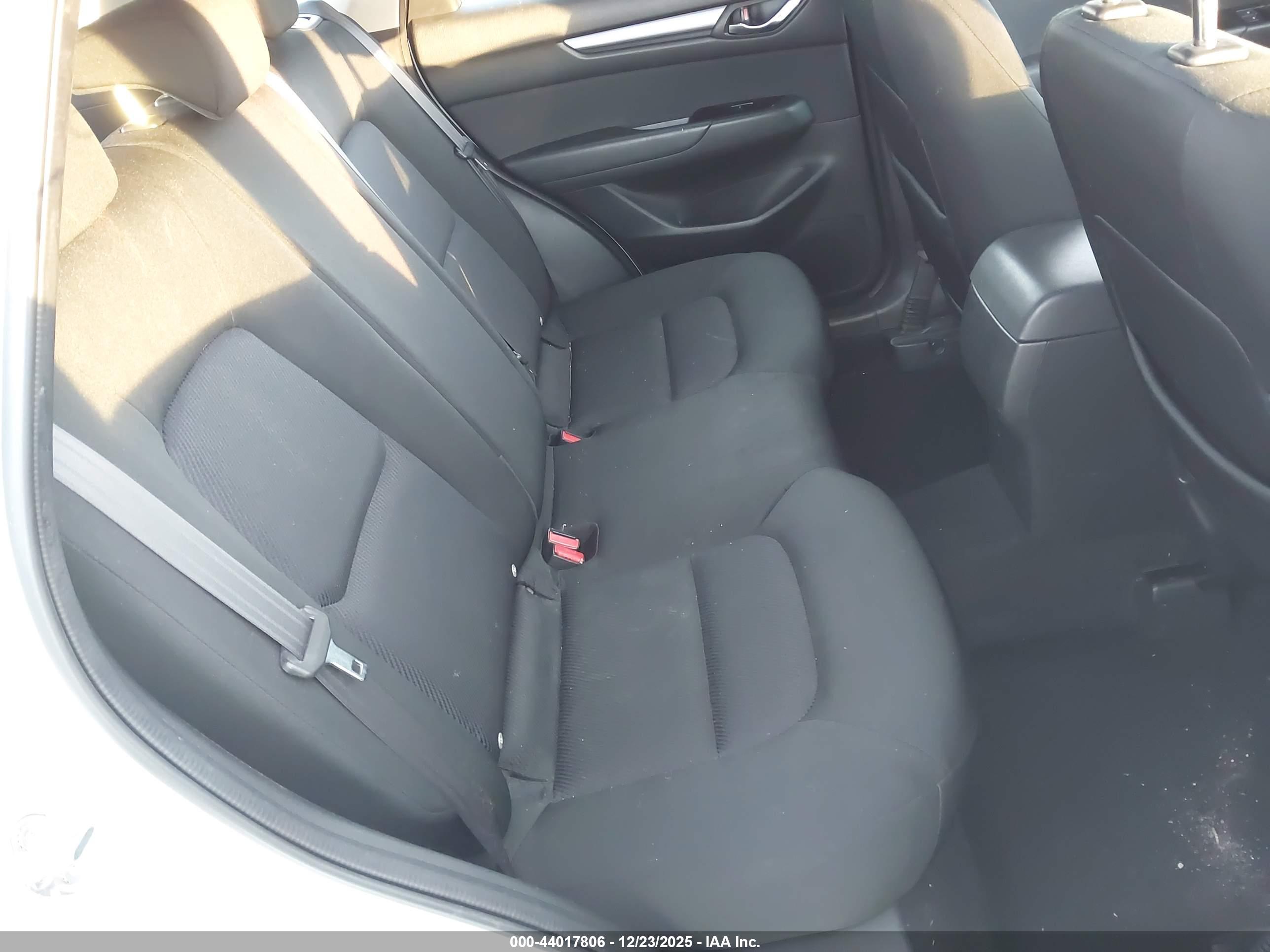 MAZDA CX-5 image 8
