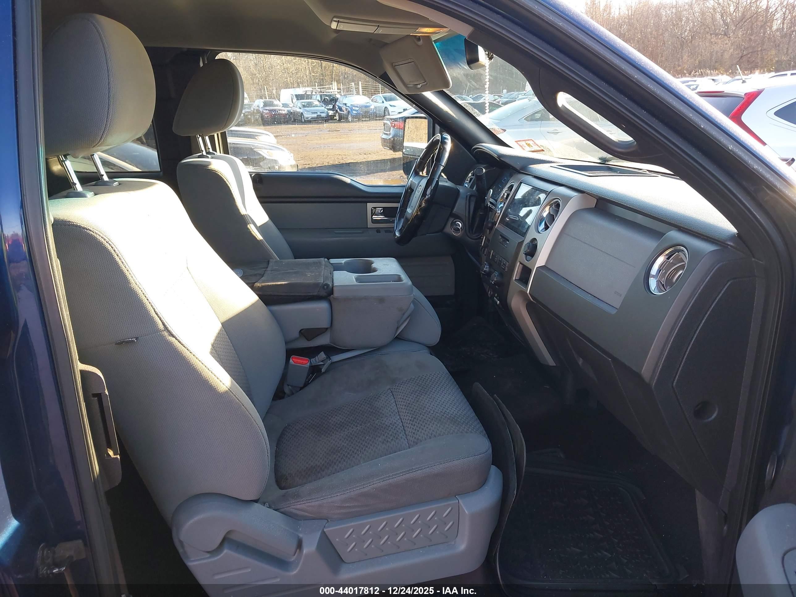 FORD F-150 image 5
