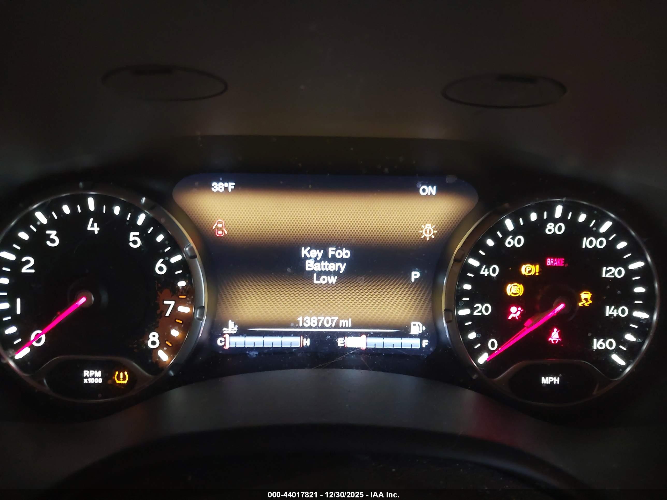 JEEP RENEGADE image 7