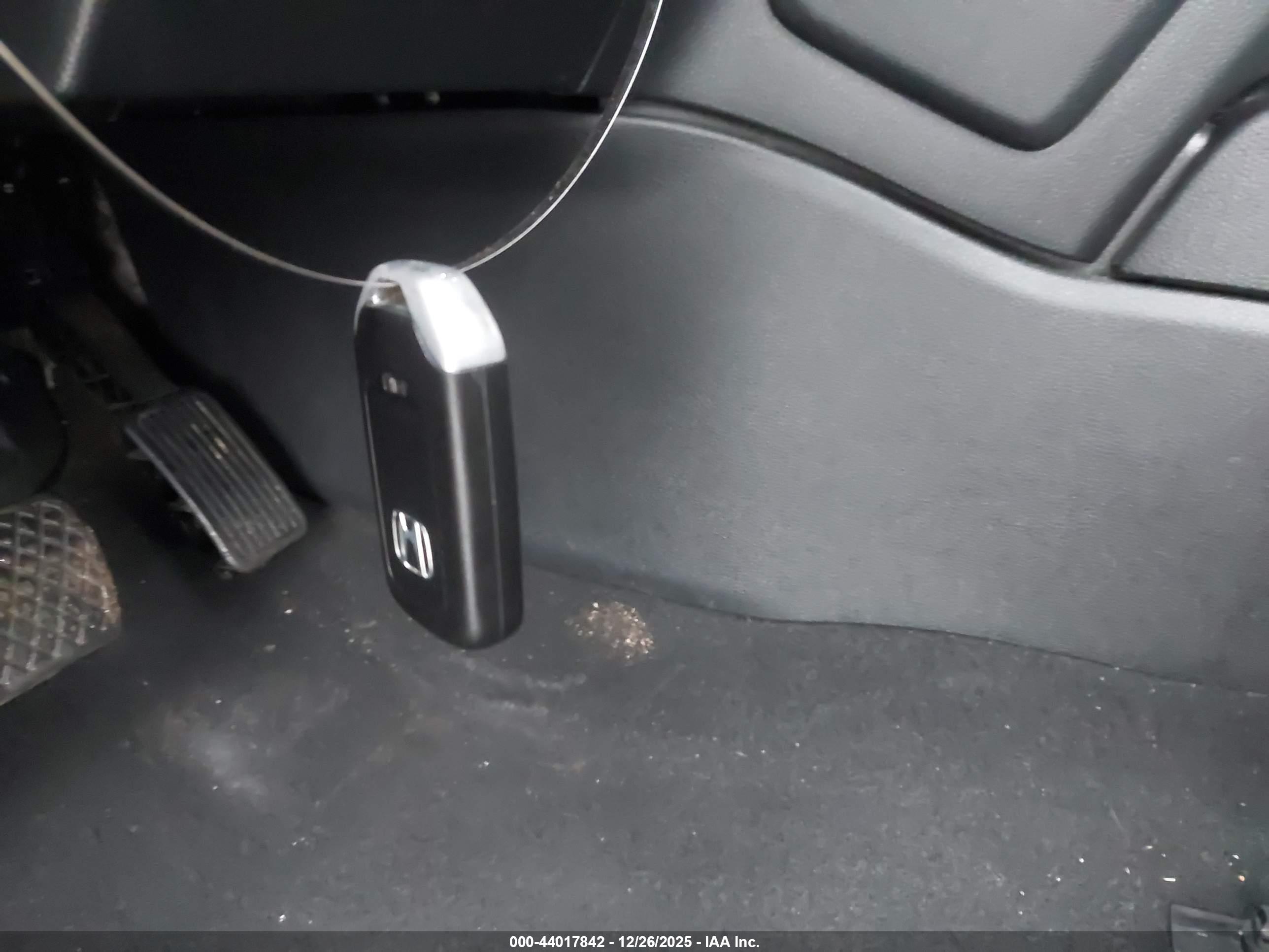 HONDA CR-V image 11