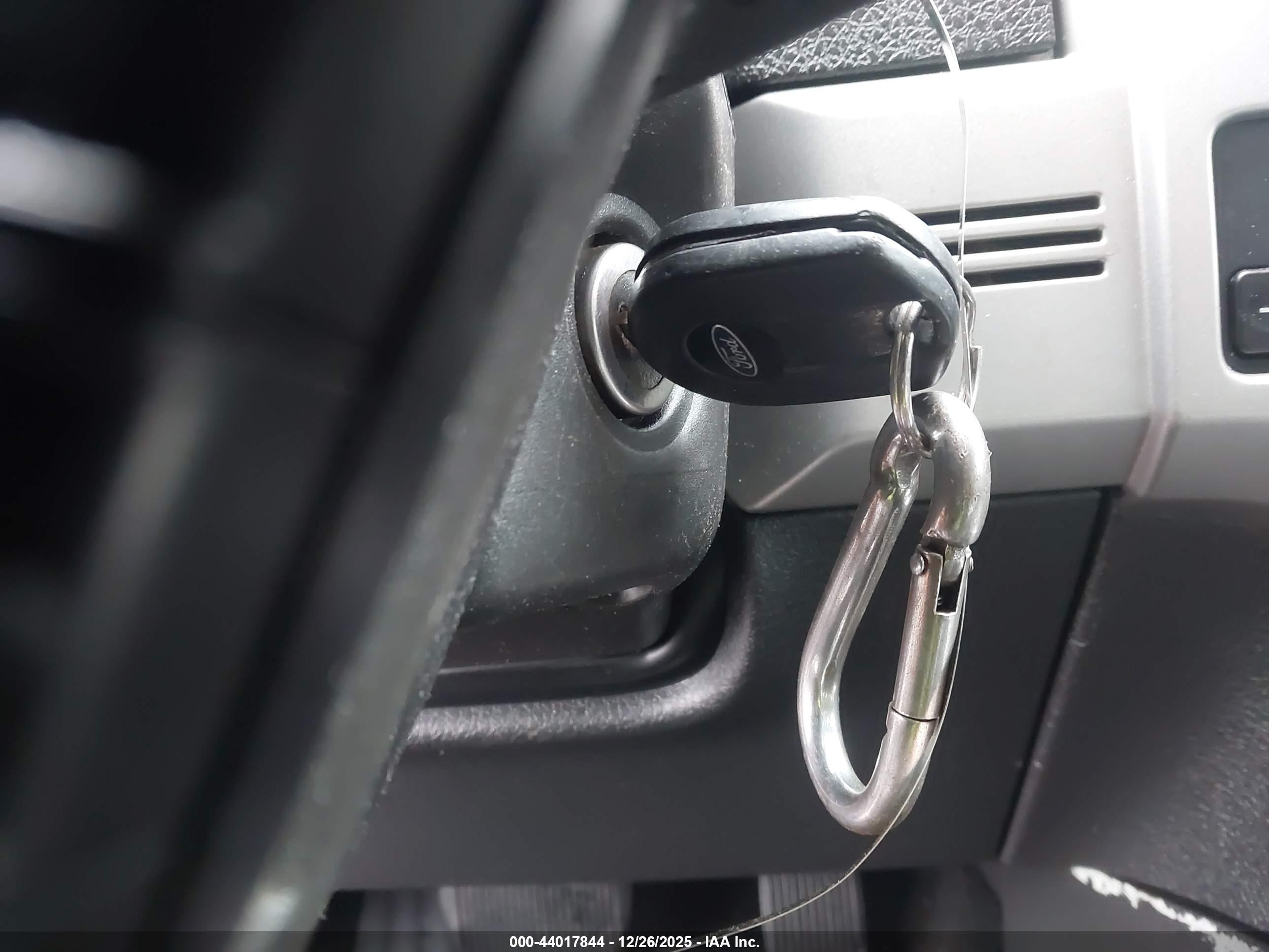 FORD F-150 image 11