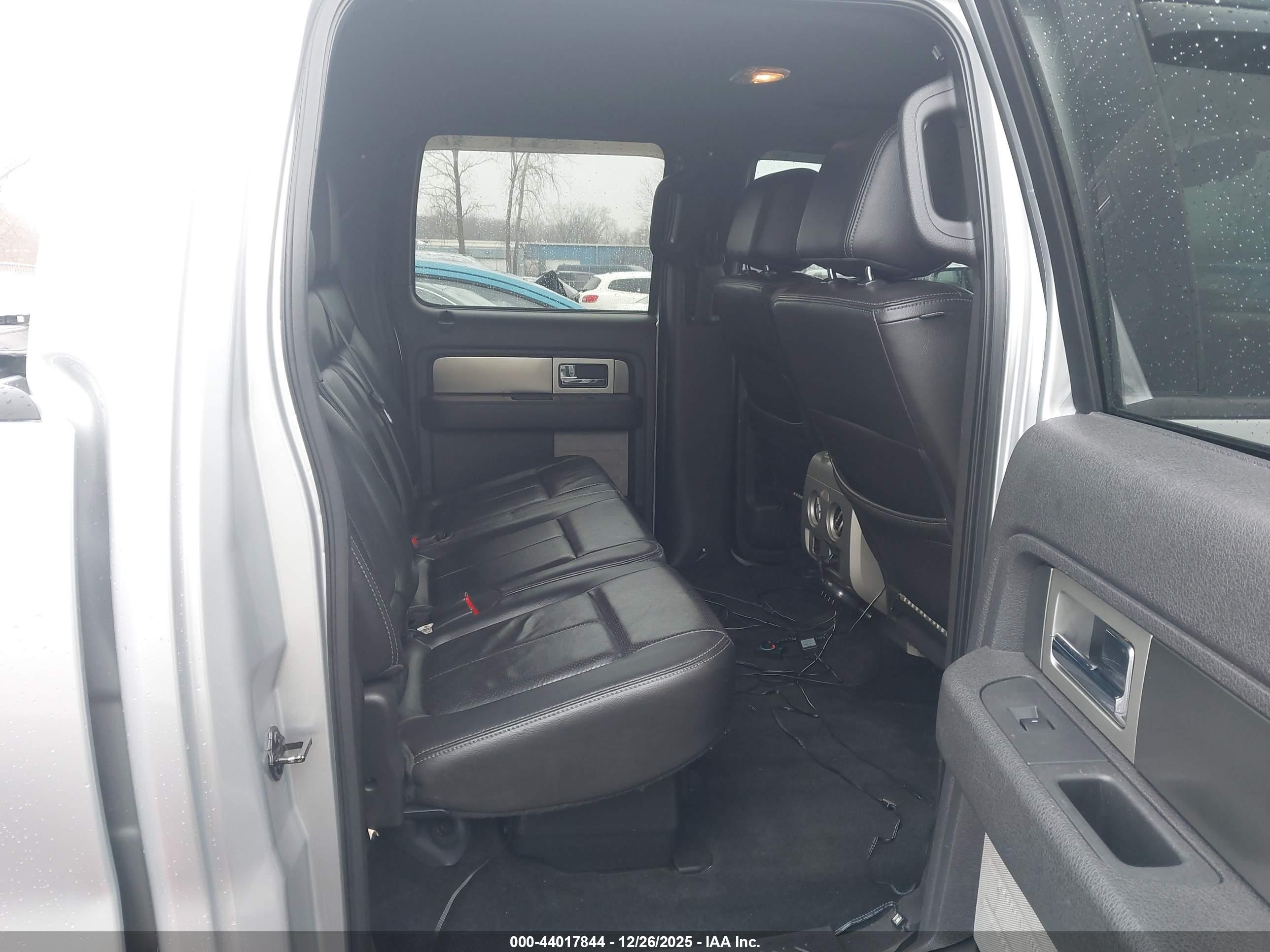 FORD F-150 image 8