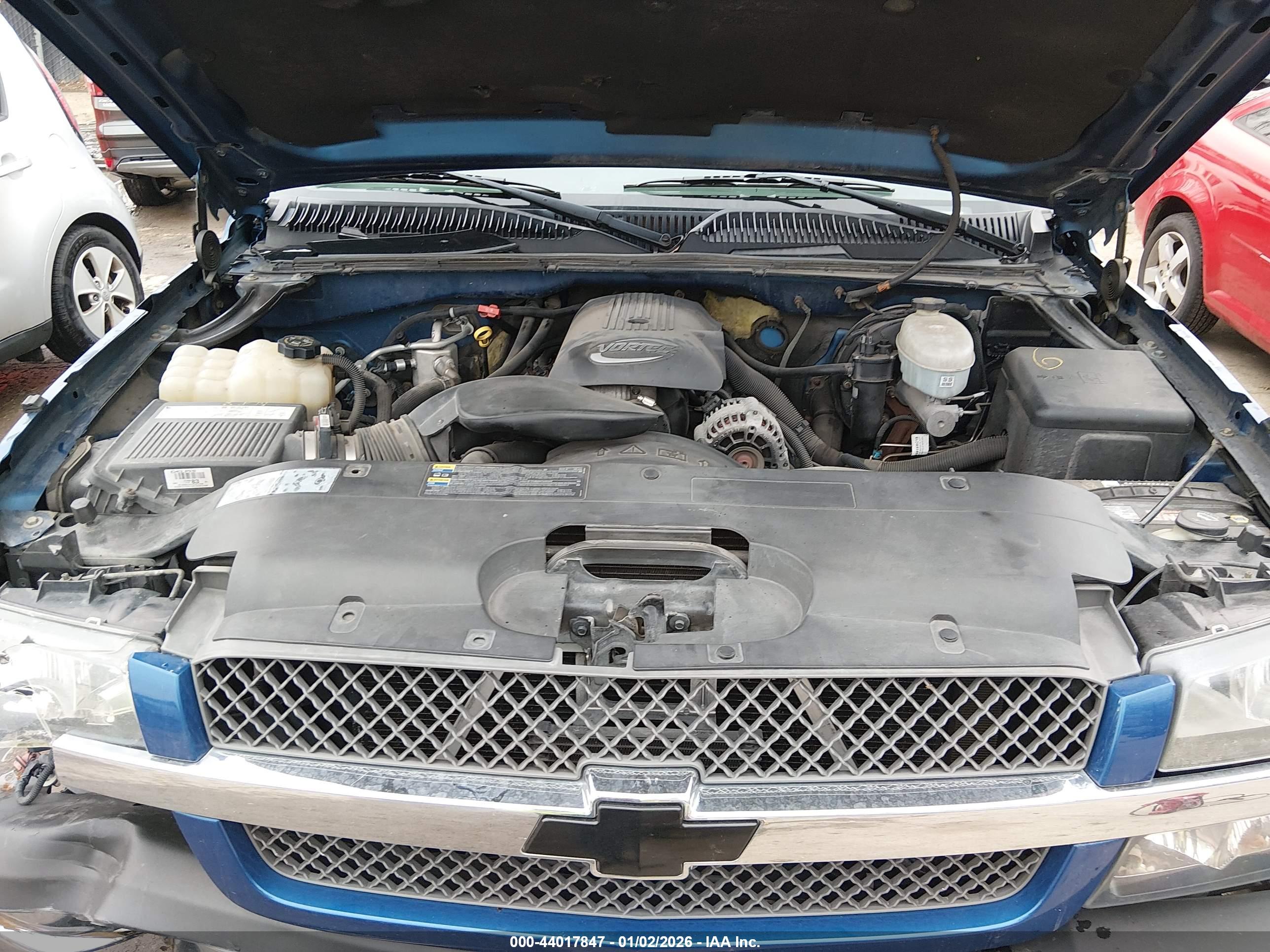 CHEVROLET SILVERADO image 10