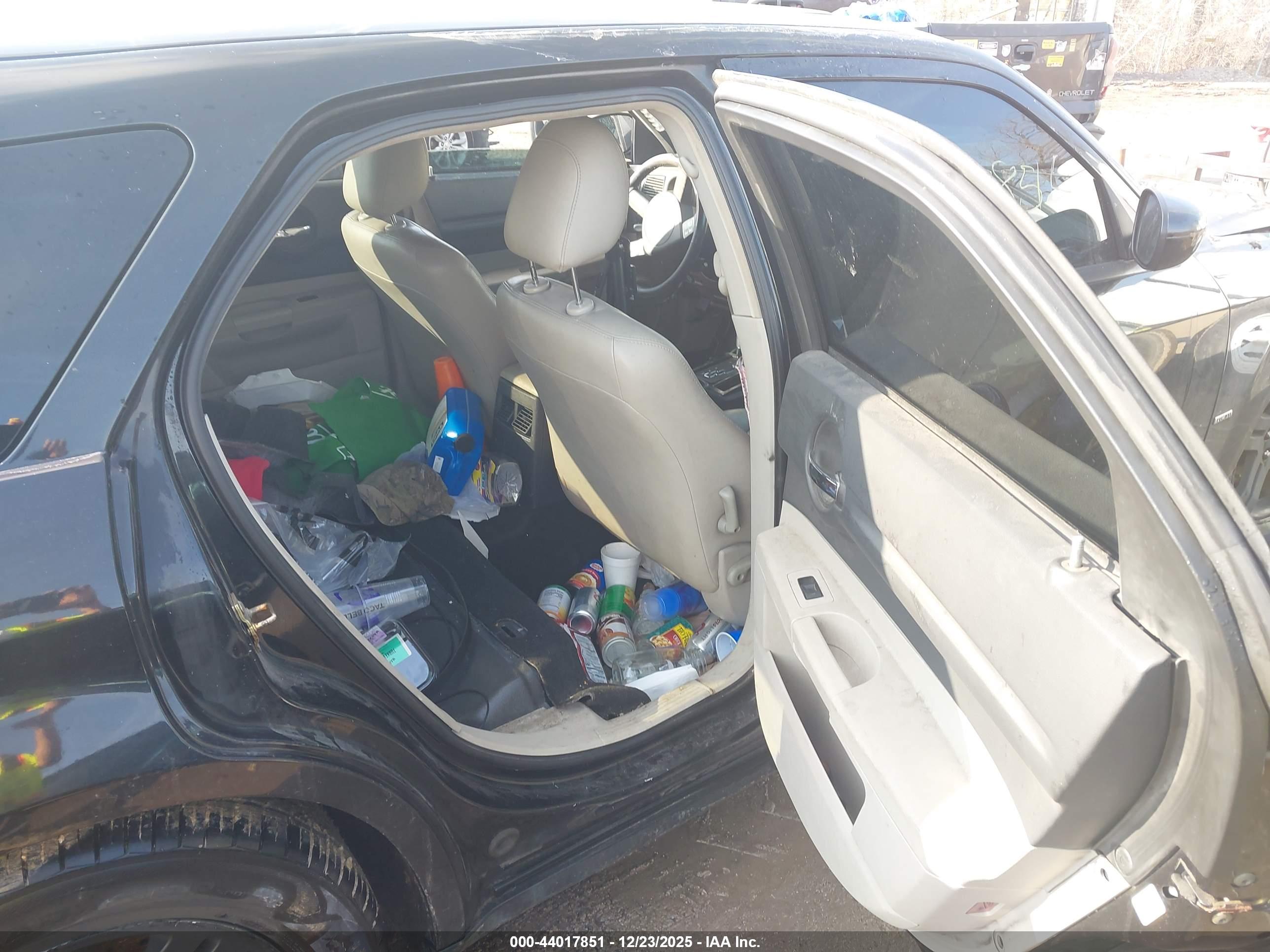 DODGE MAGNUM image 8