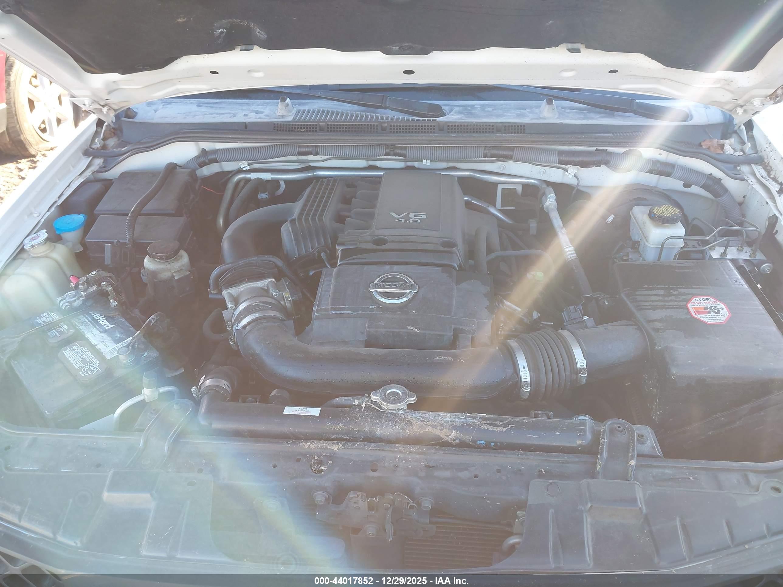 NISSAN FRONTIER image 10