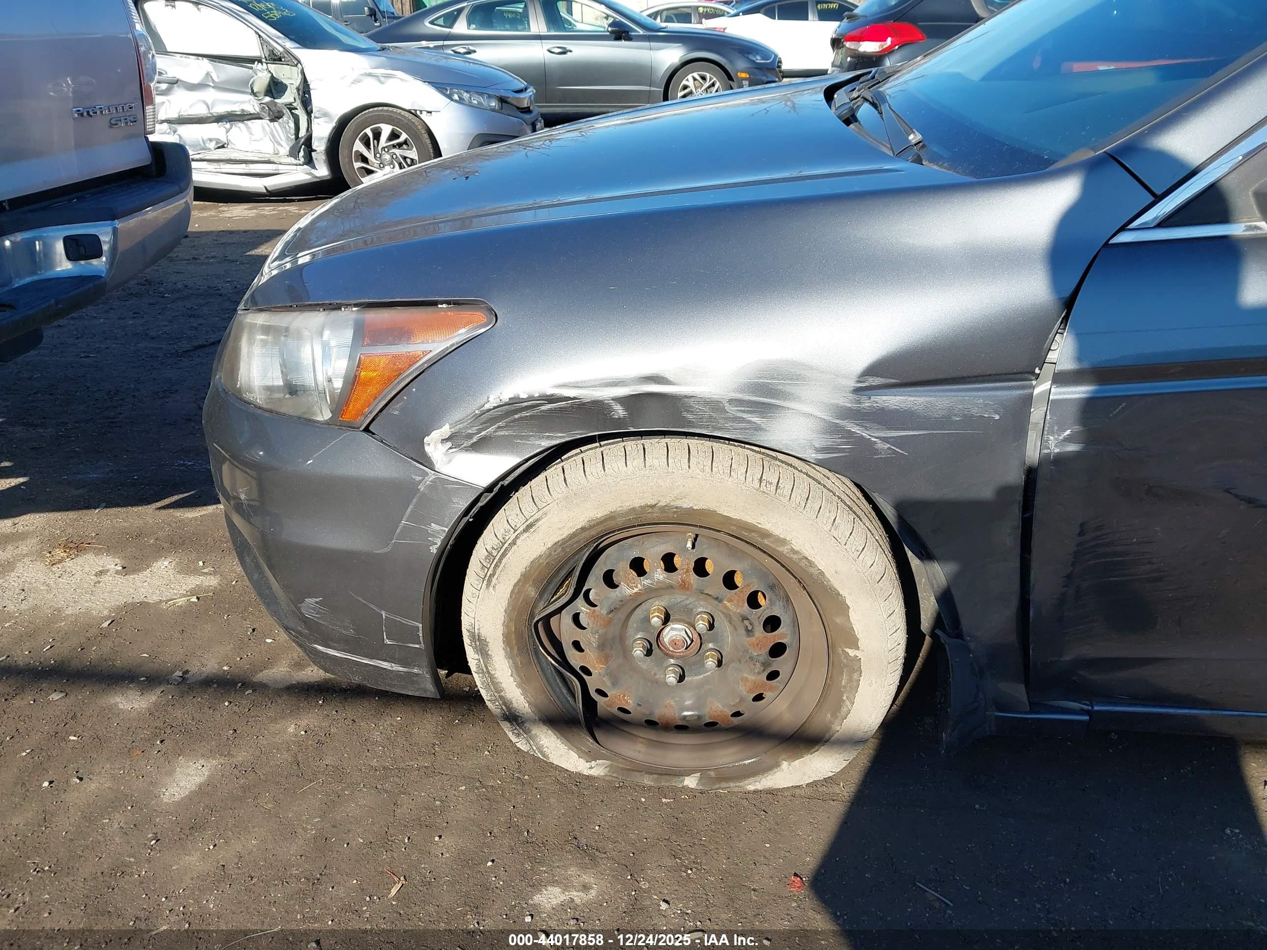 HONDA ACCORD image 6