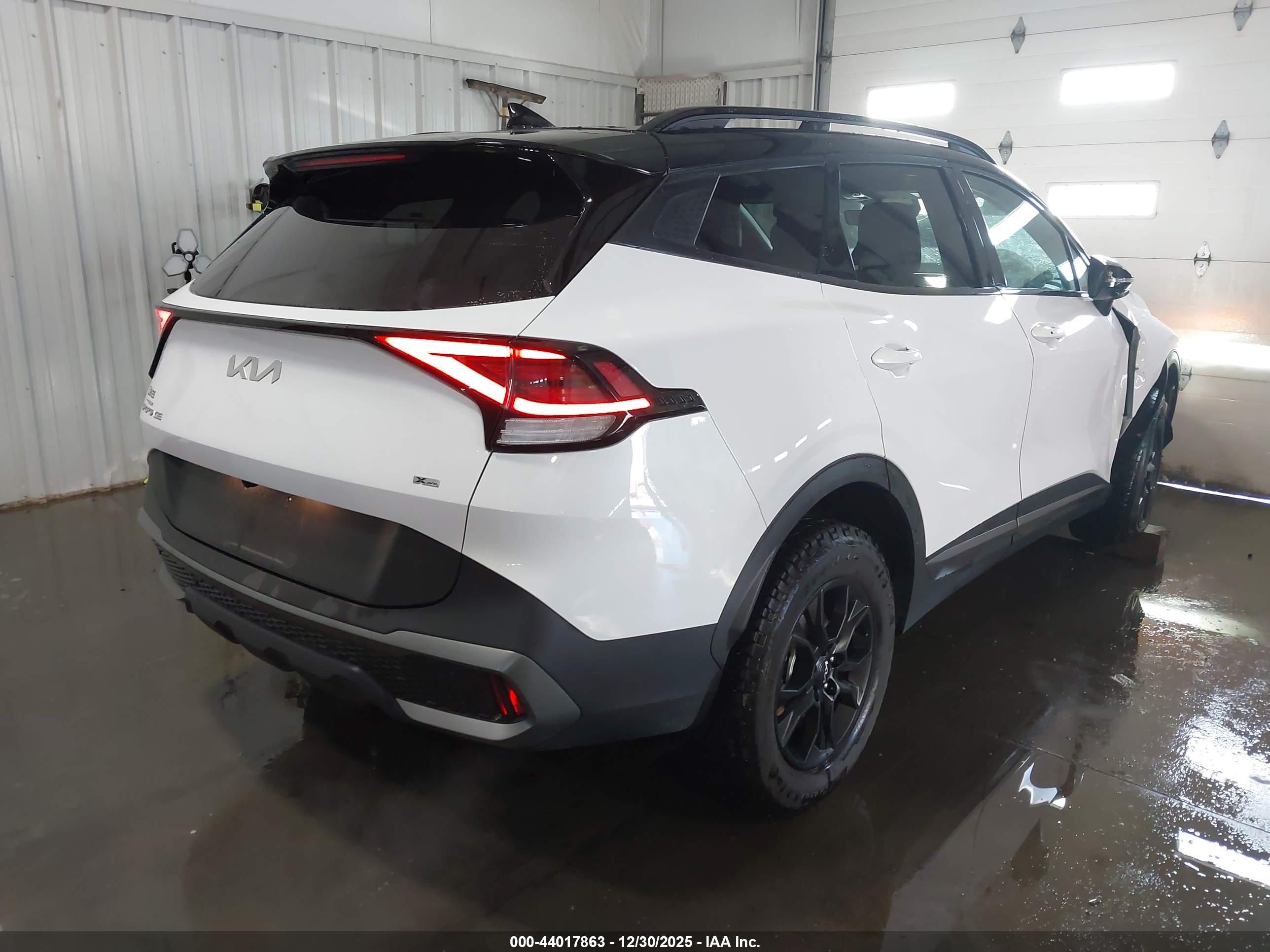 KIA SPORTAGE image 4