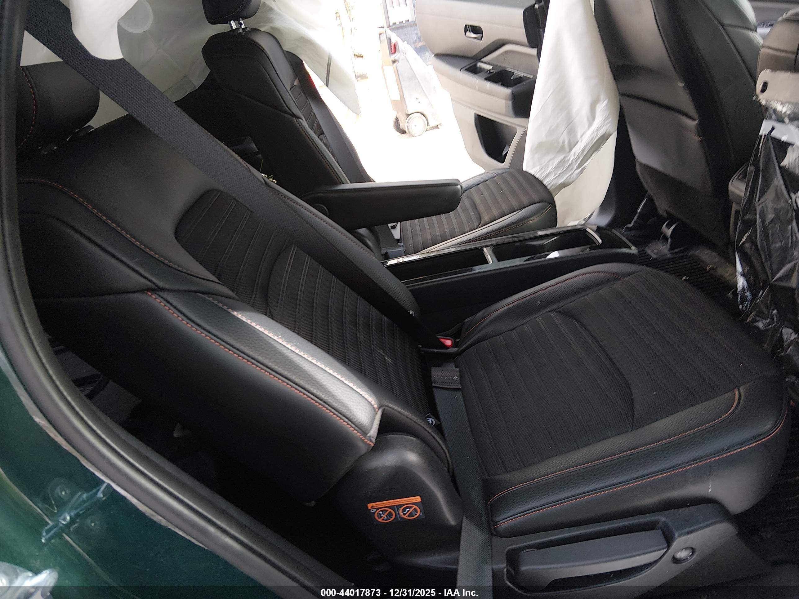 NISSAN PATHFINDER image 8