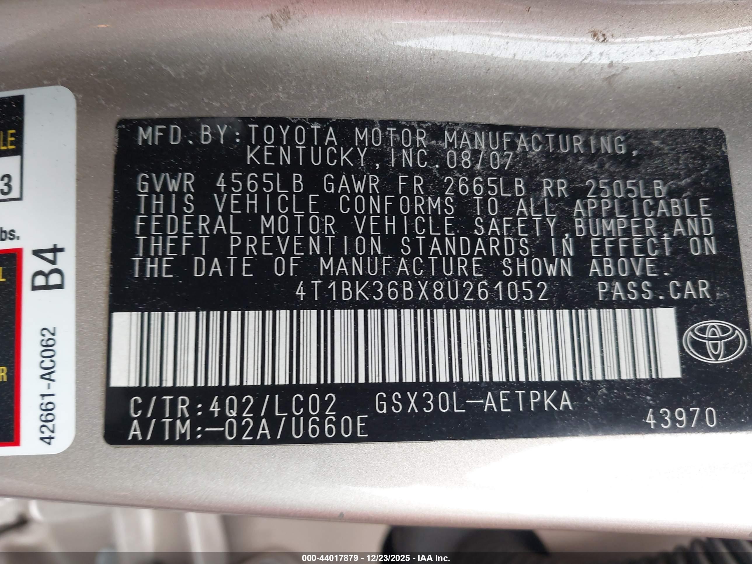 TOYOTA AVALON image 9