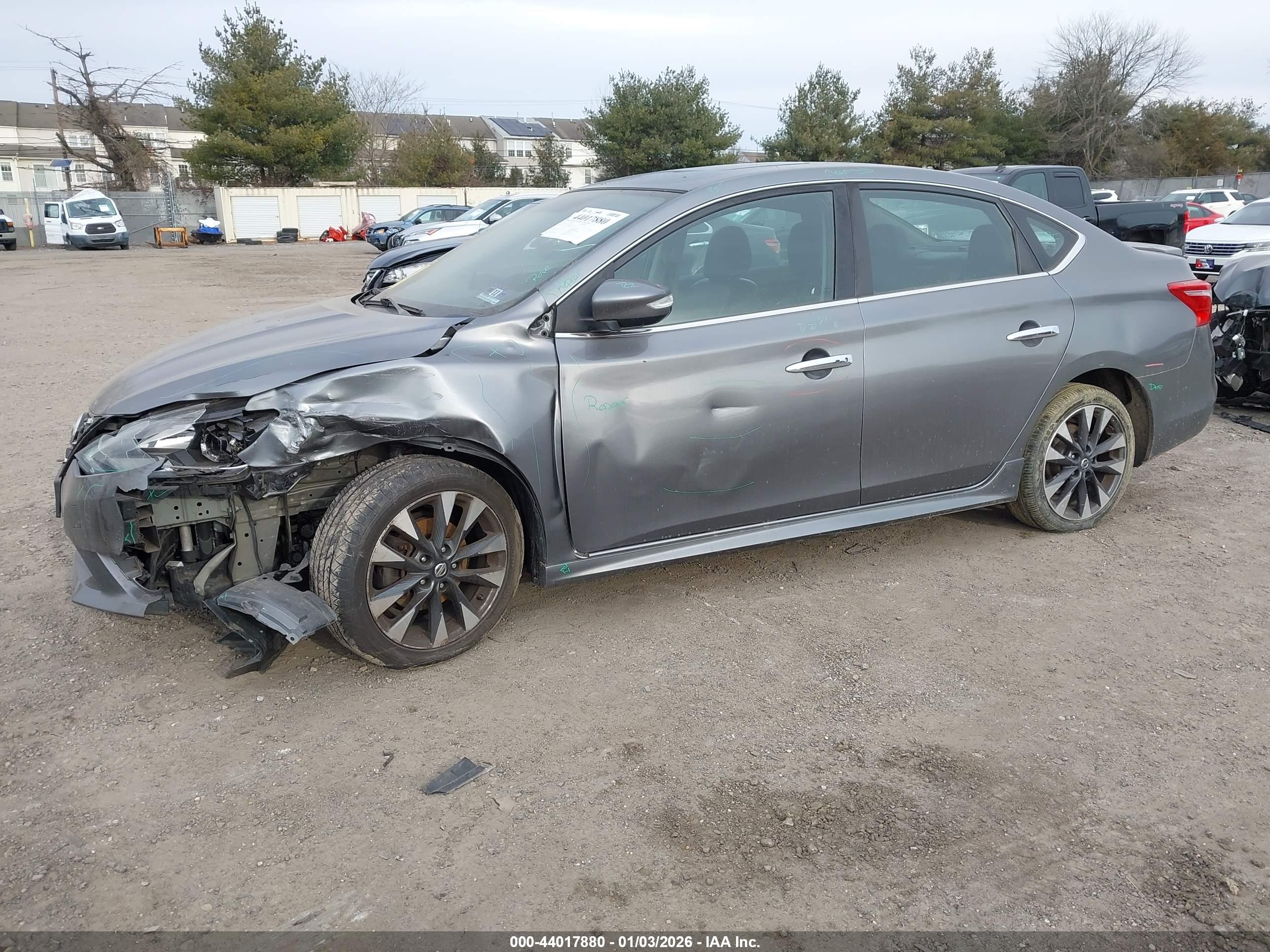 NISSAN SENTRA image 2