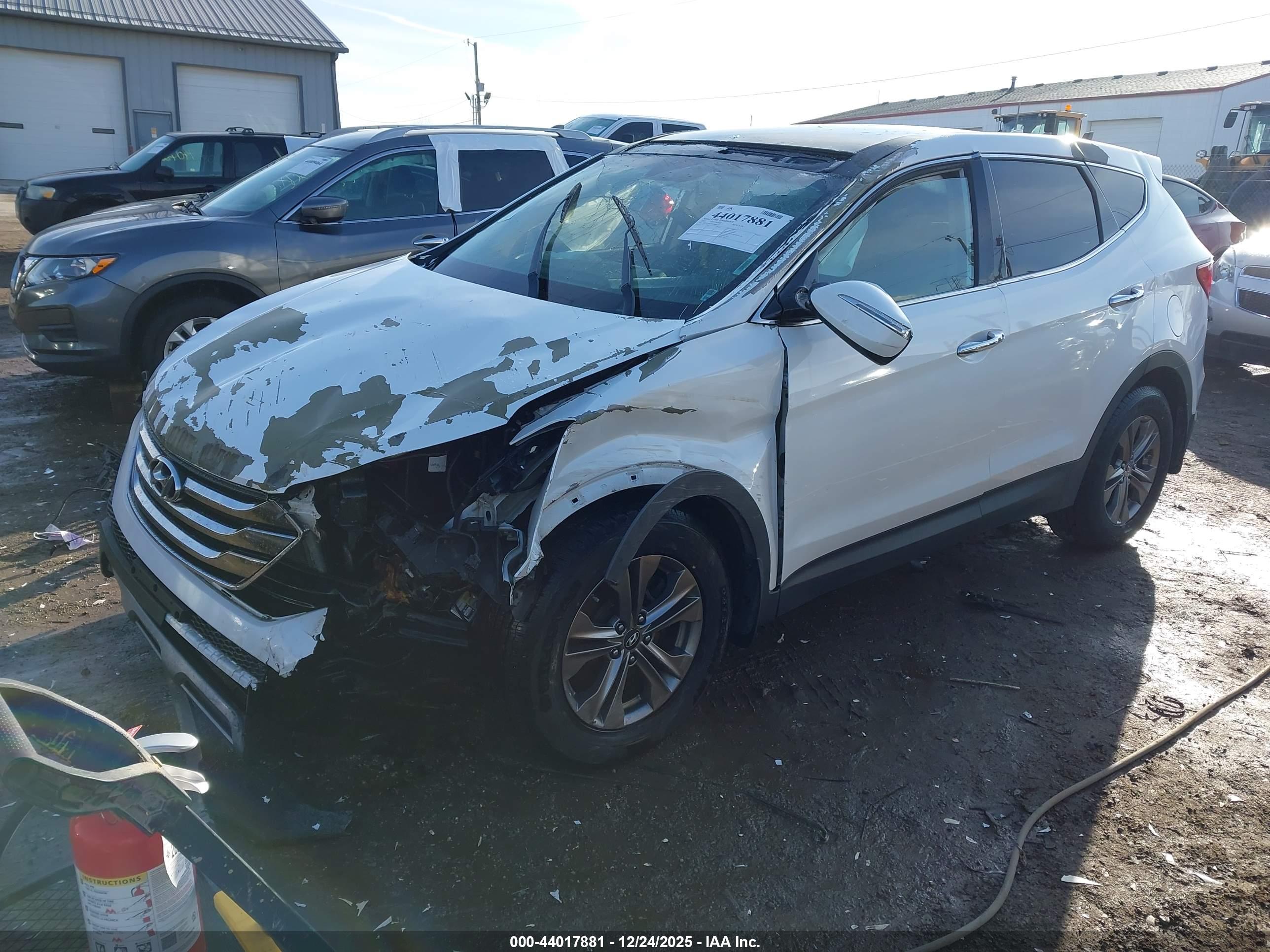 HYUNDAI SANTA image 2