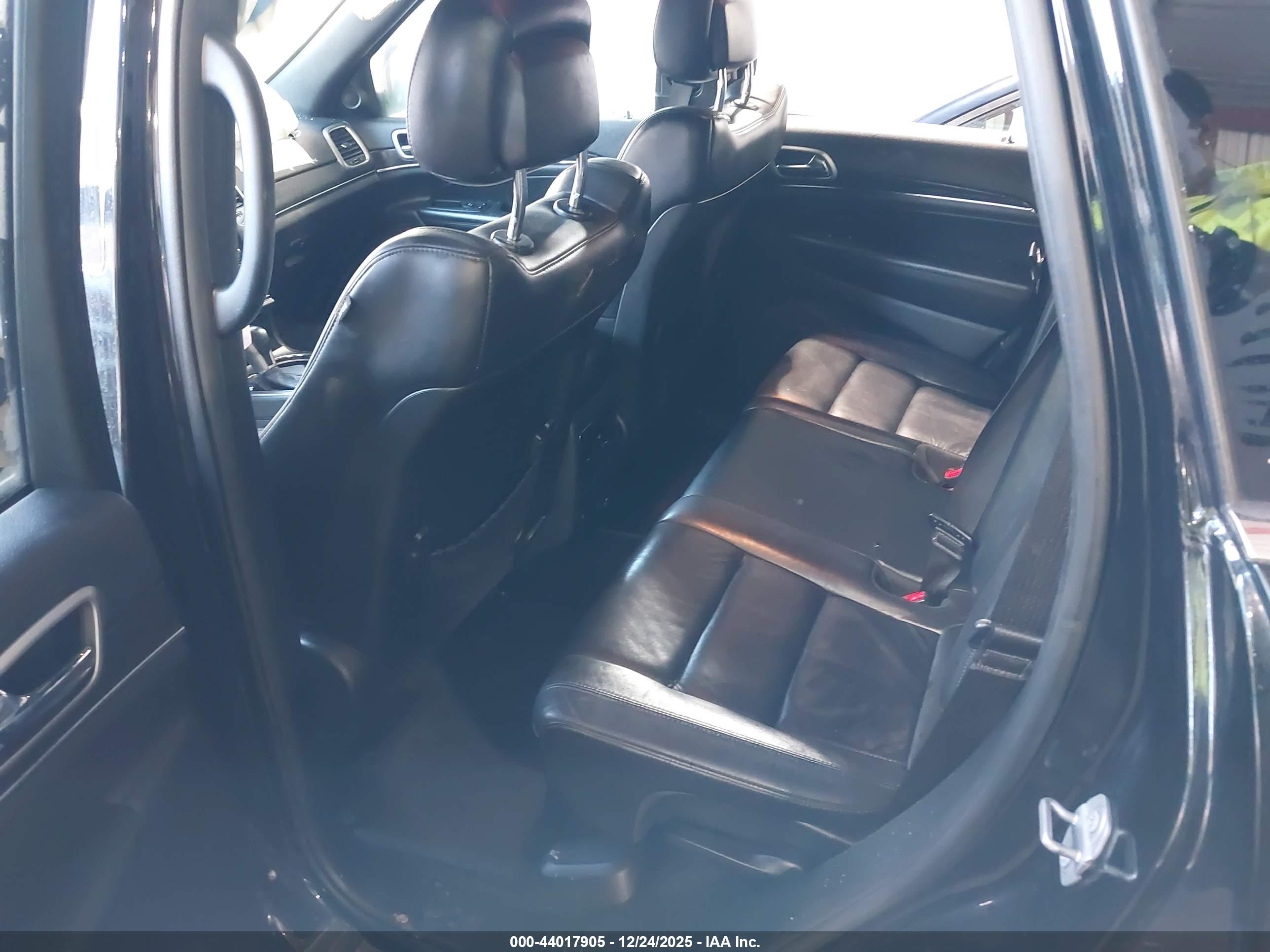 JEEP GRAND image 8