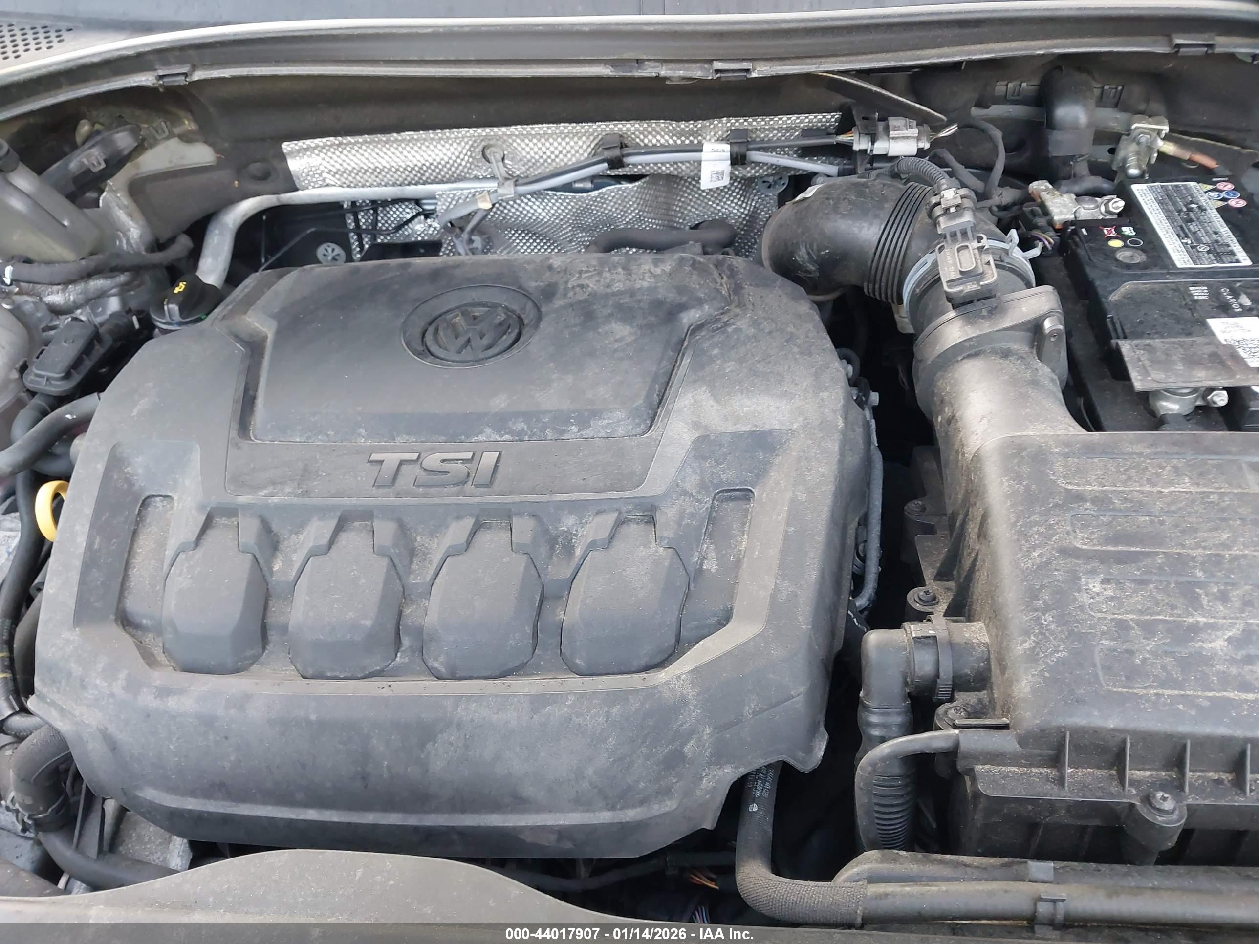 VOLKSWAGEN TIGUAN image 10