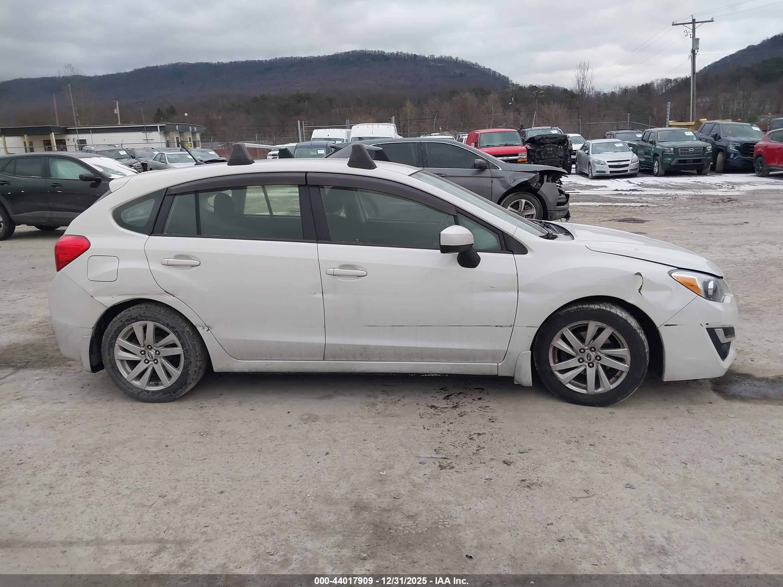SUBARU IMPREZA image 6