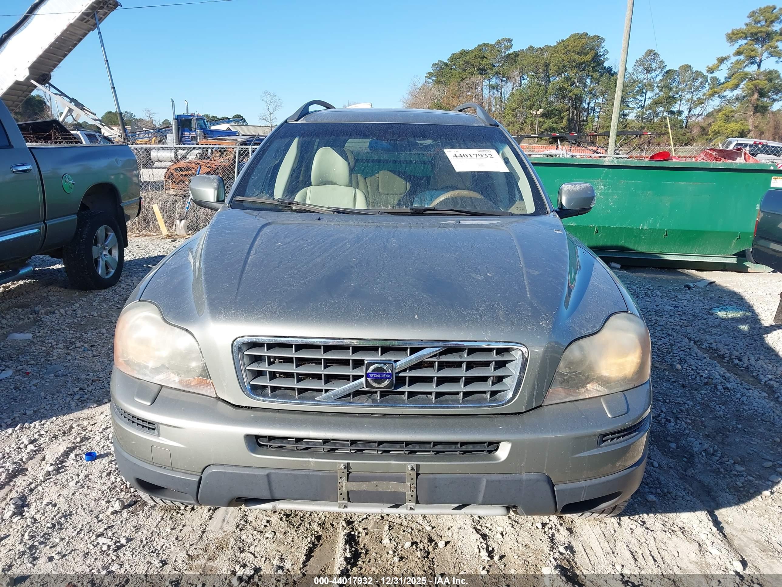 VOLVO XC90 image 6
