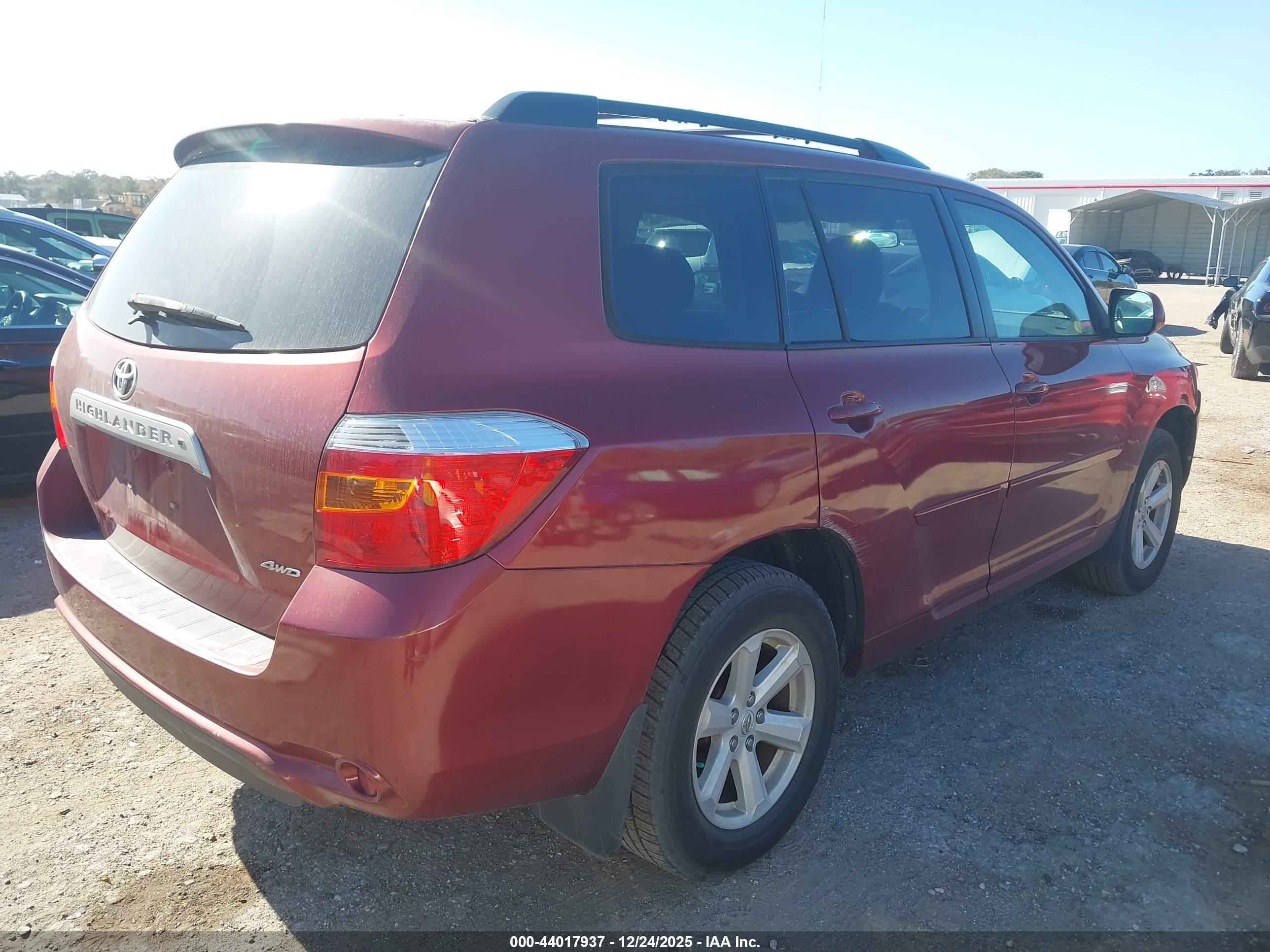 TOYOTA HIGHLANDER image 4