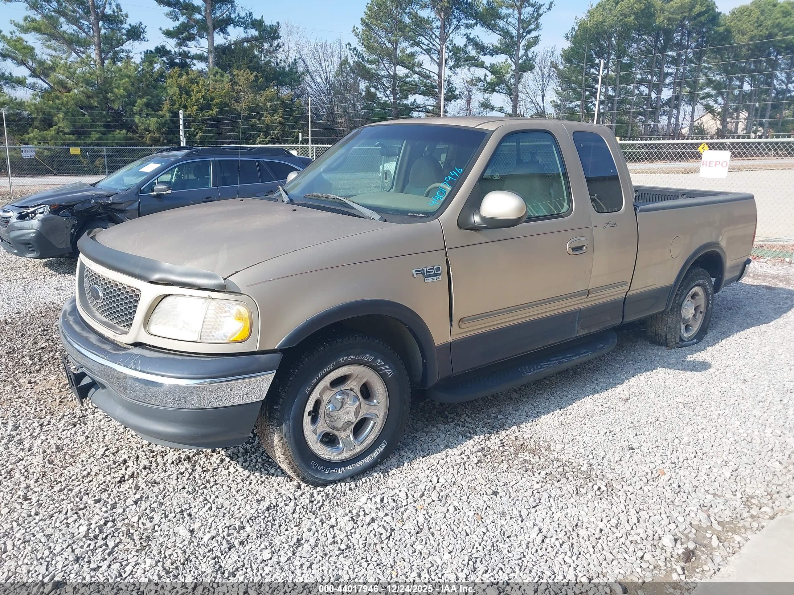FORD F-150 image 2