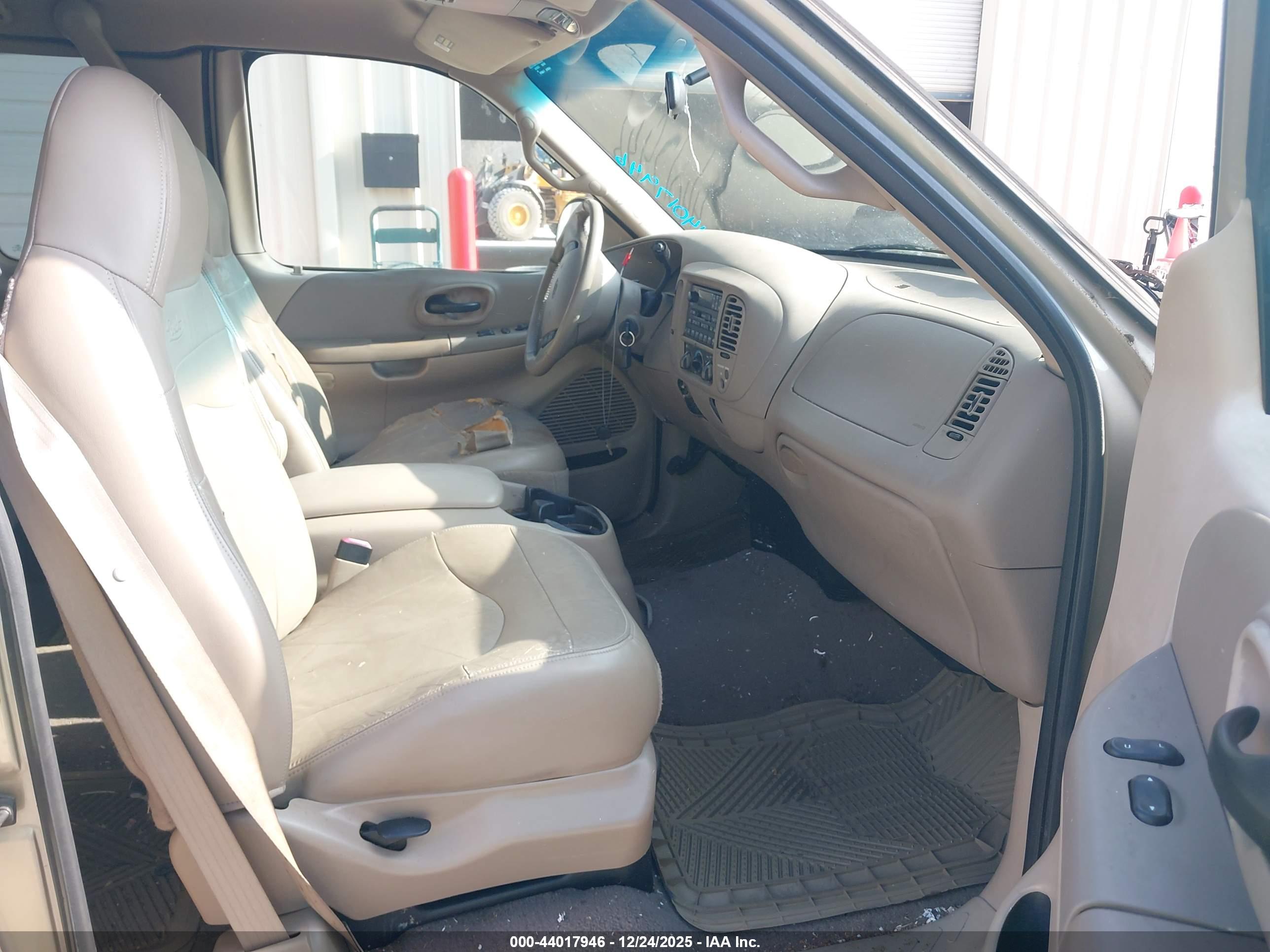 FORD F-150 image 5