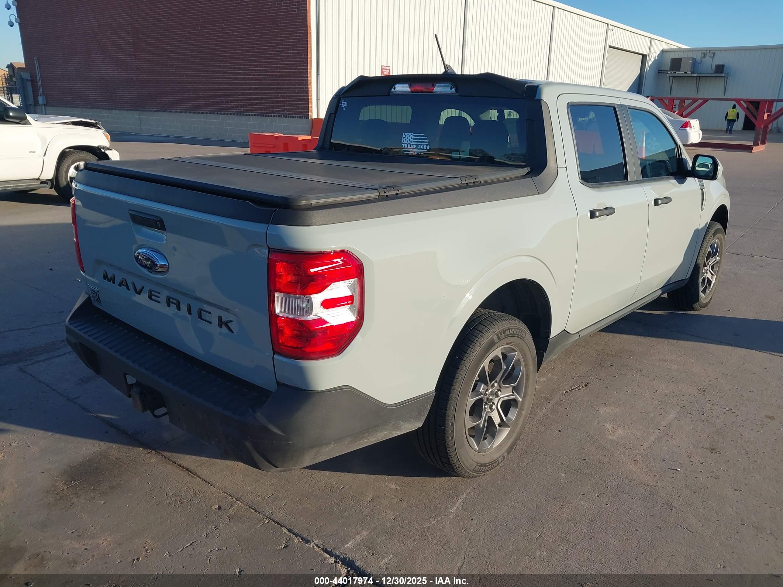 FORD MAVERICK image 4