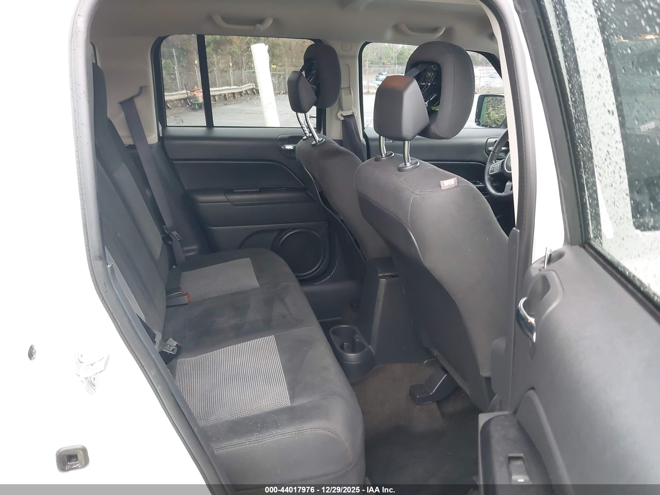 JEEP PATRIOT image 8