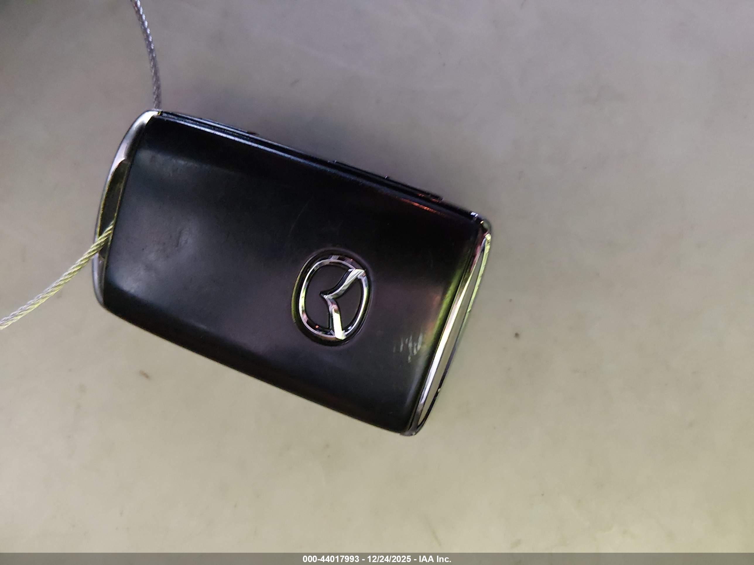 MAZDA CX-9 image 11