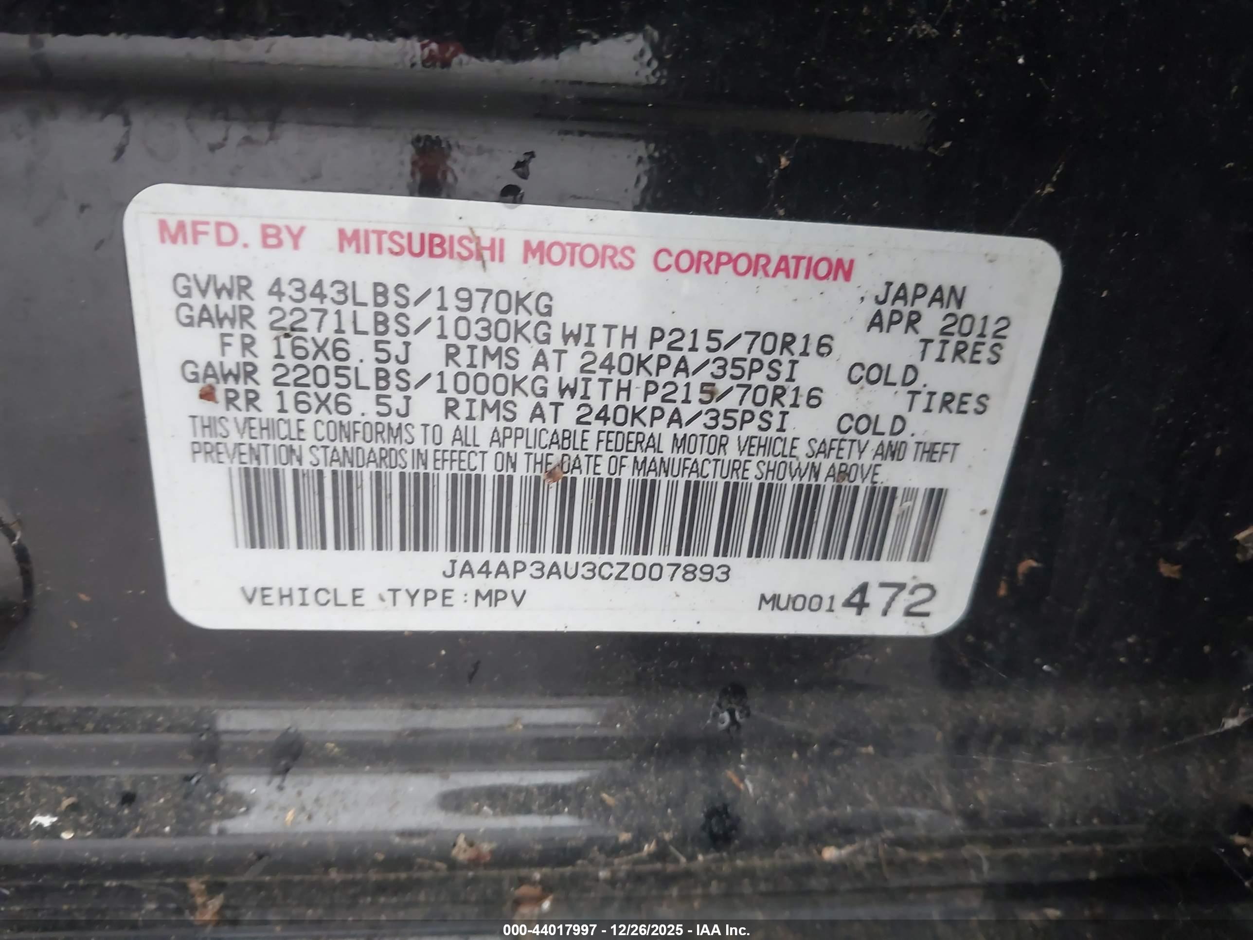 MITSUBISHI OUTLANDER image 9