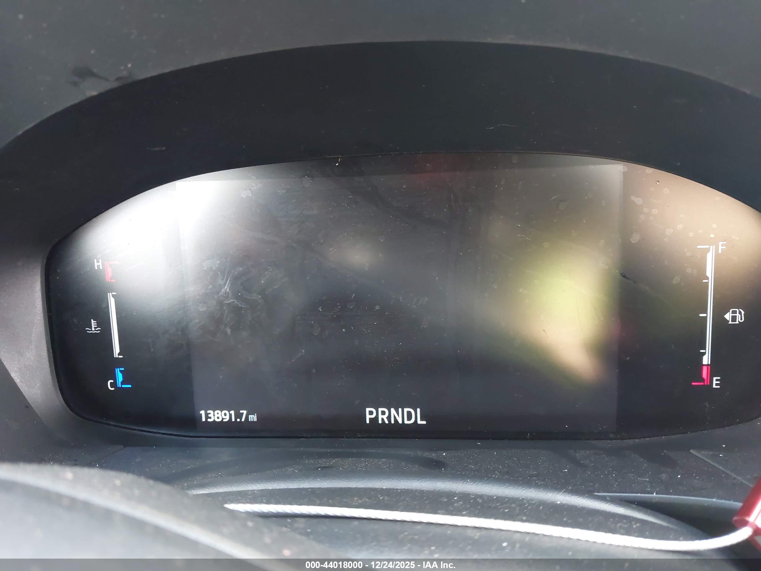 FORD ESCAPE image 7
