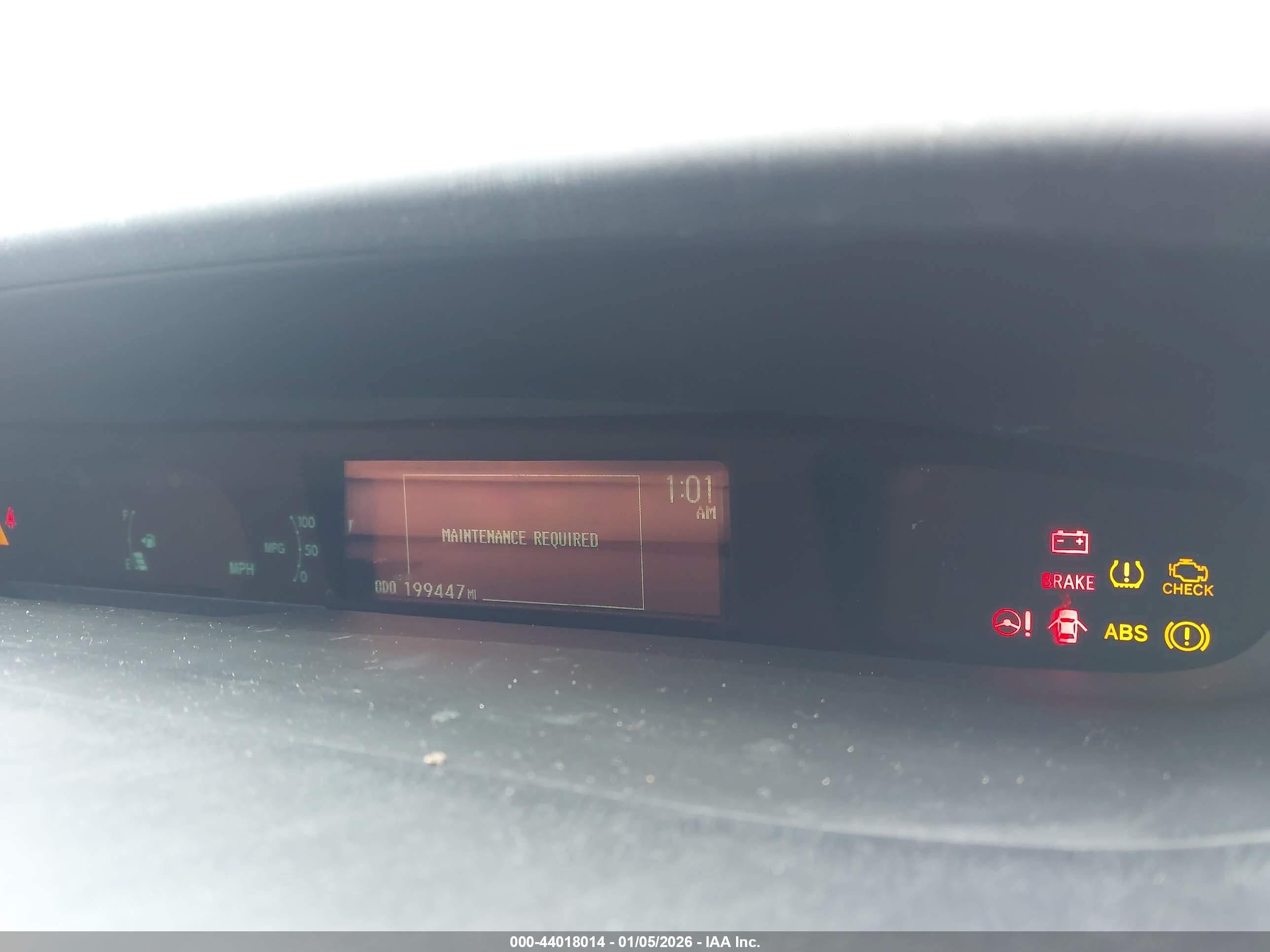 TOYOTA PRIUS image 7