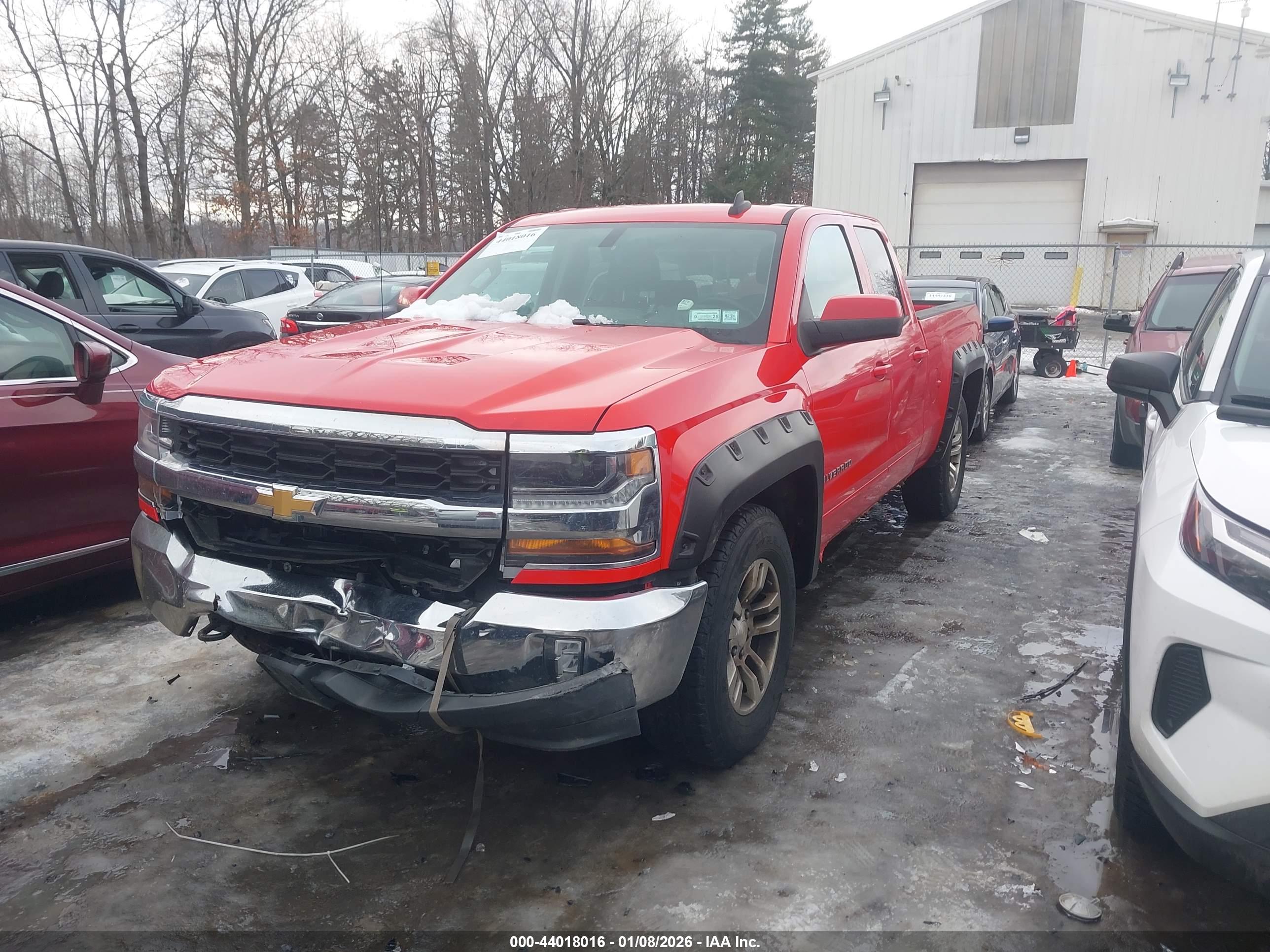 CHEVROLET SILVERADO image 2
