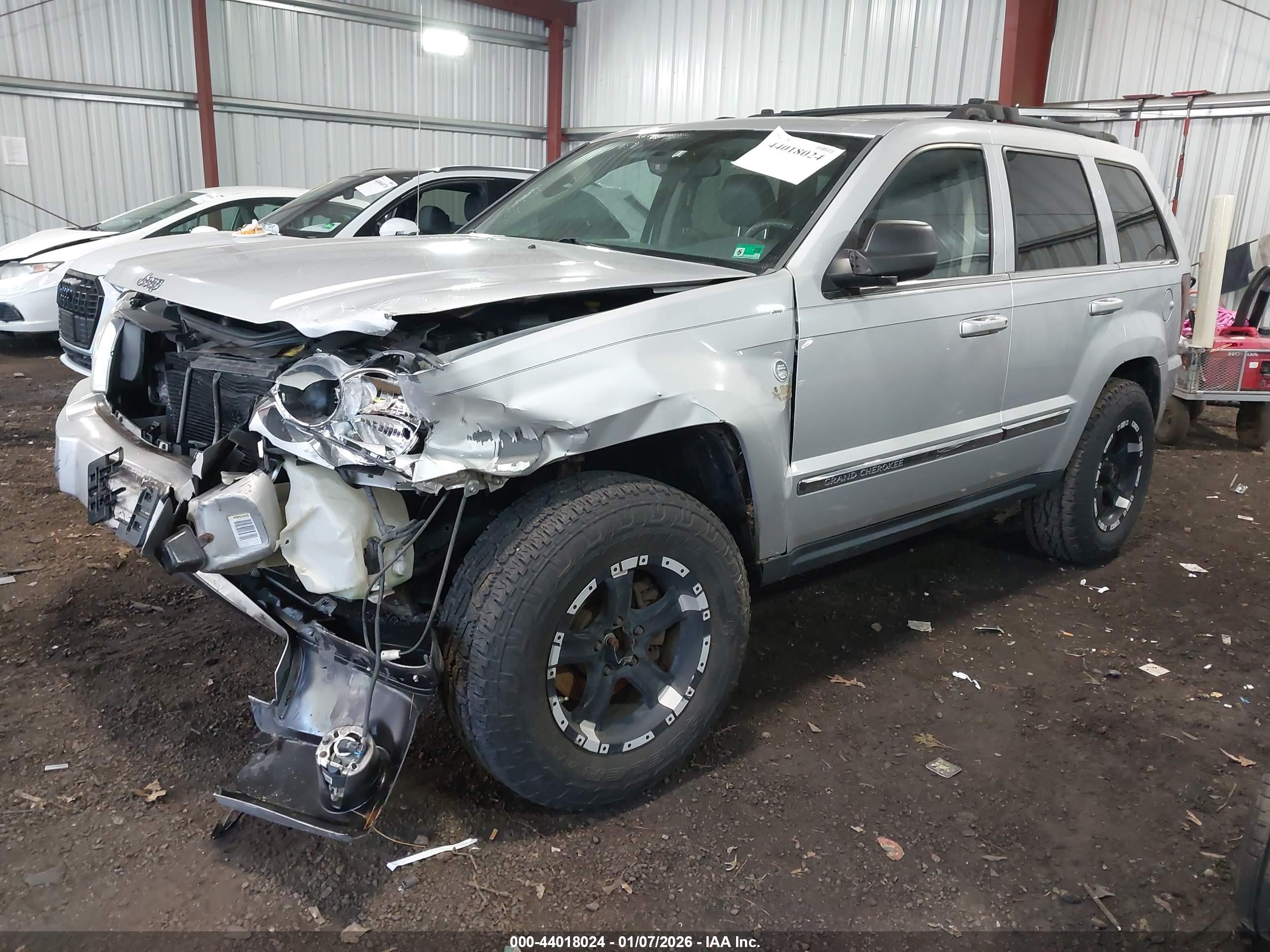 JEEP GRAND image 2