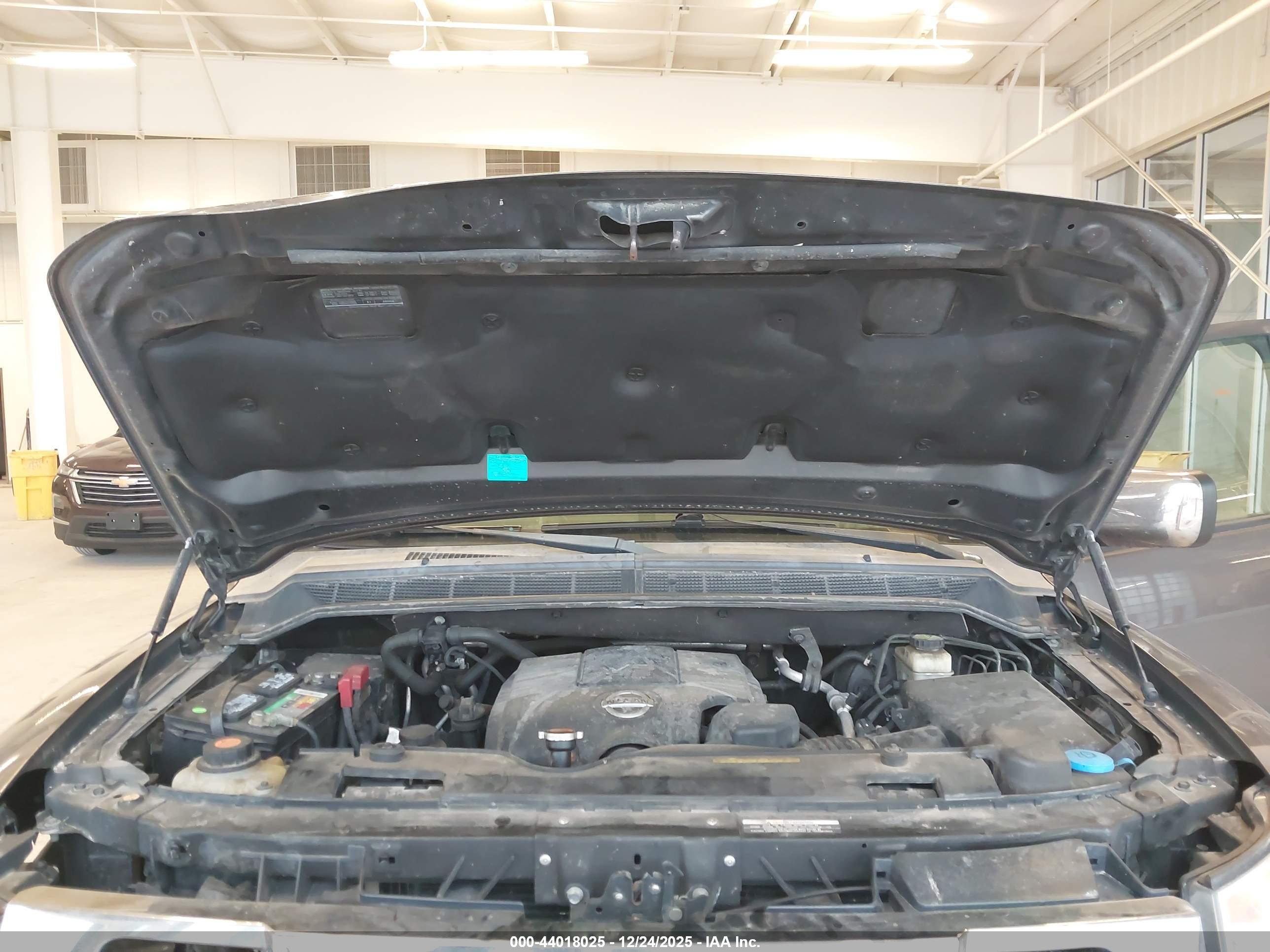 NISSAN ARMADA image 10