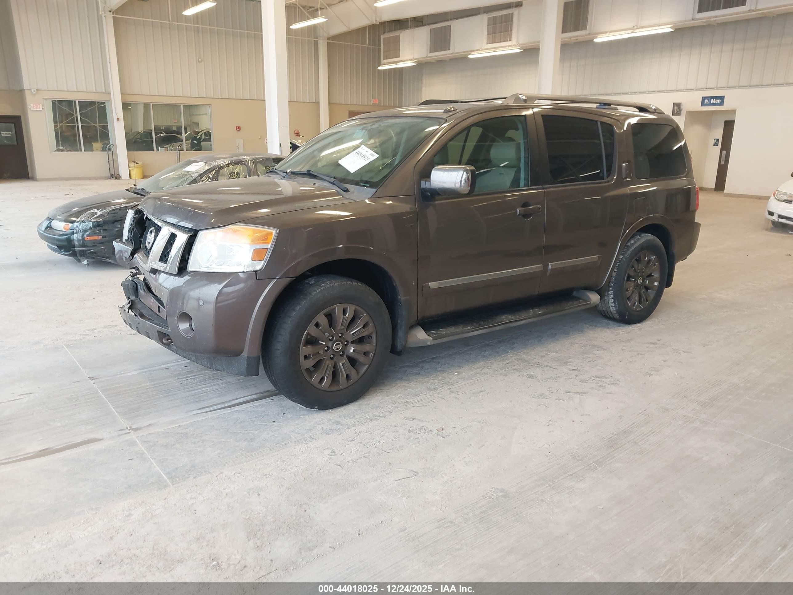 NISSAN ARMADA image 2