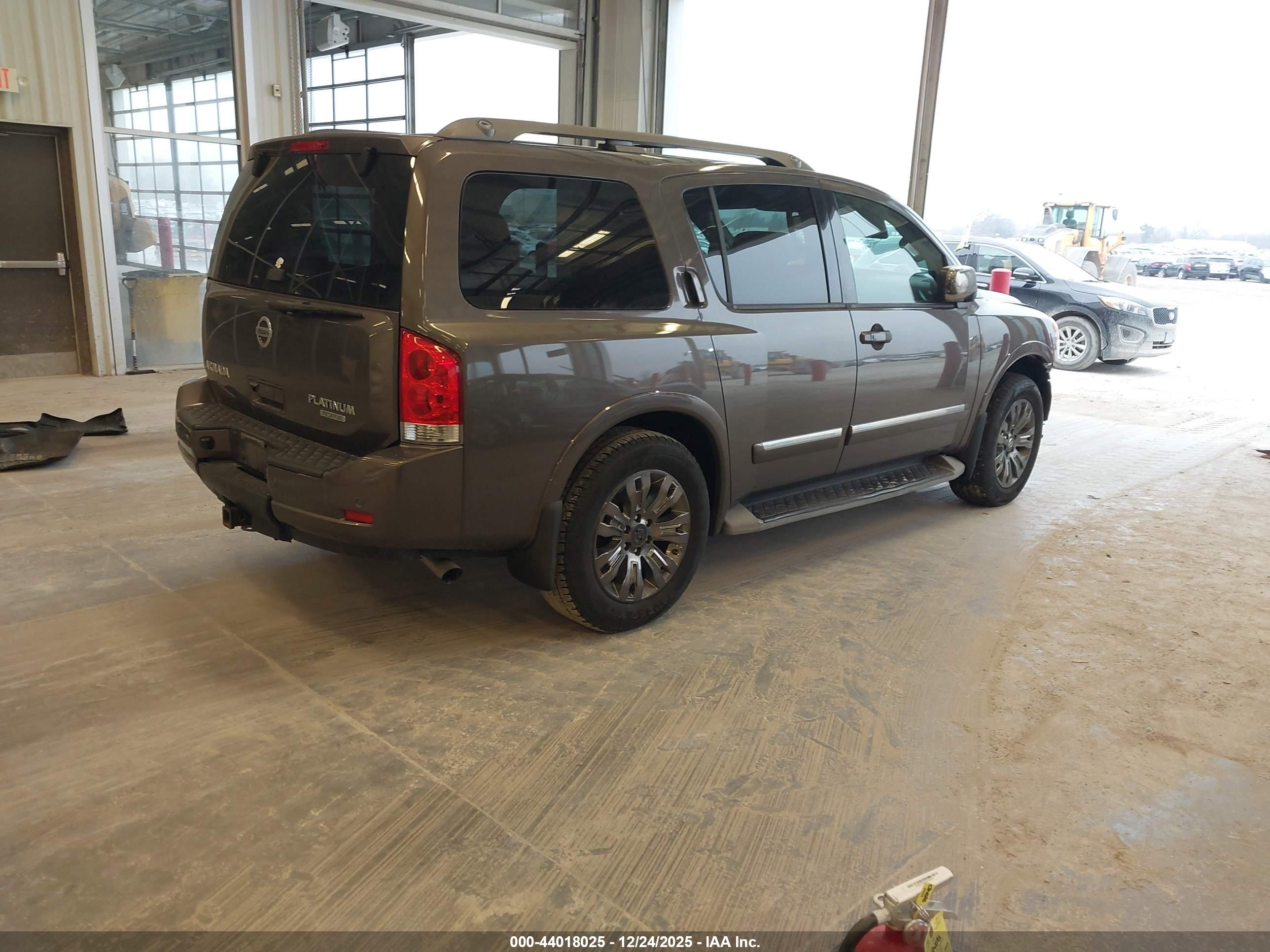 NISSAN ARMADA image 4