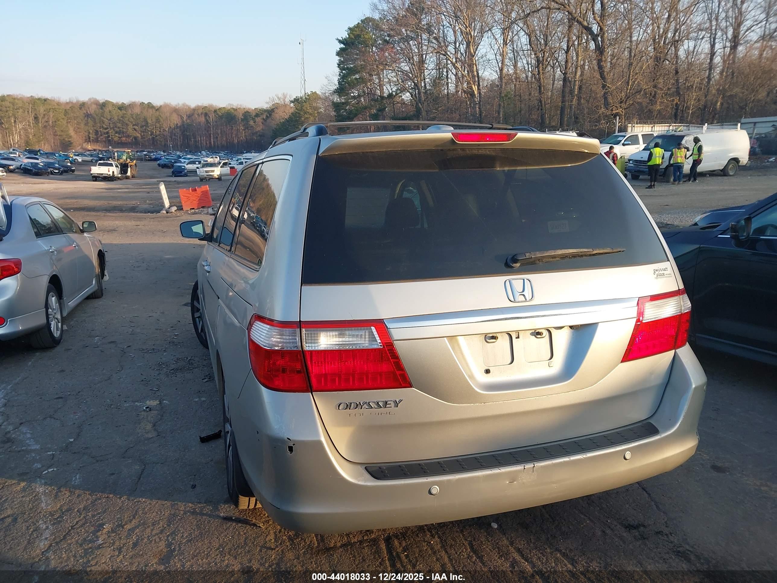 HONDA ODYSSEY image 3