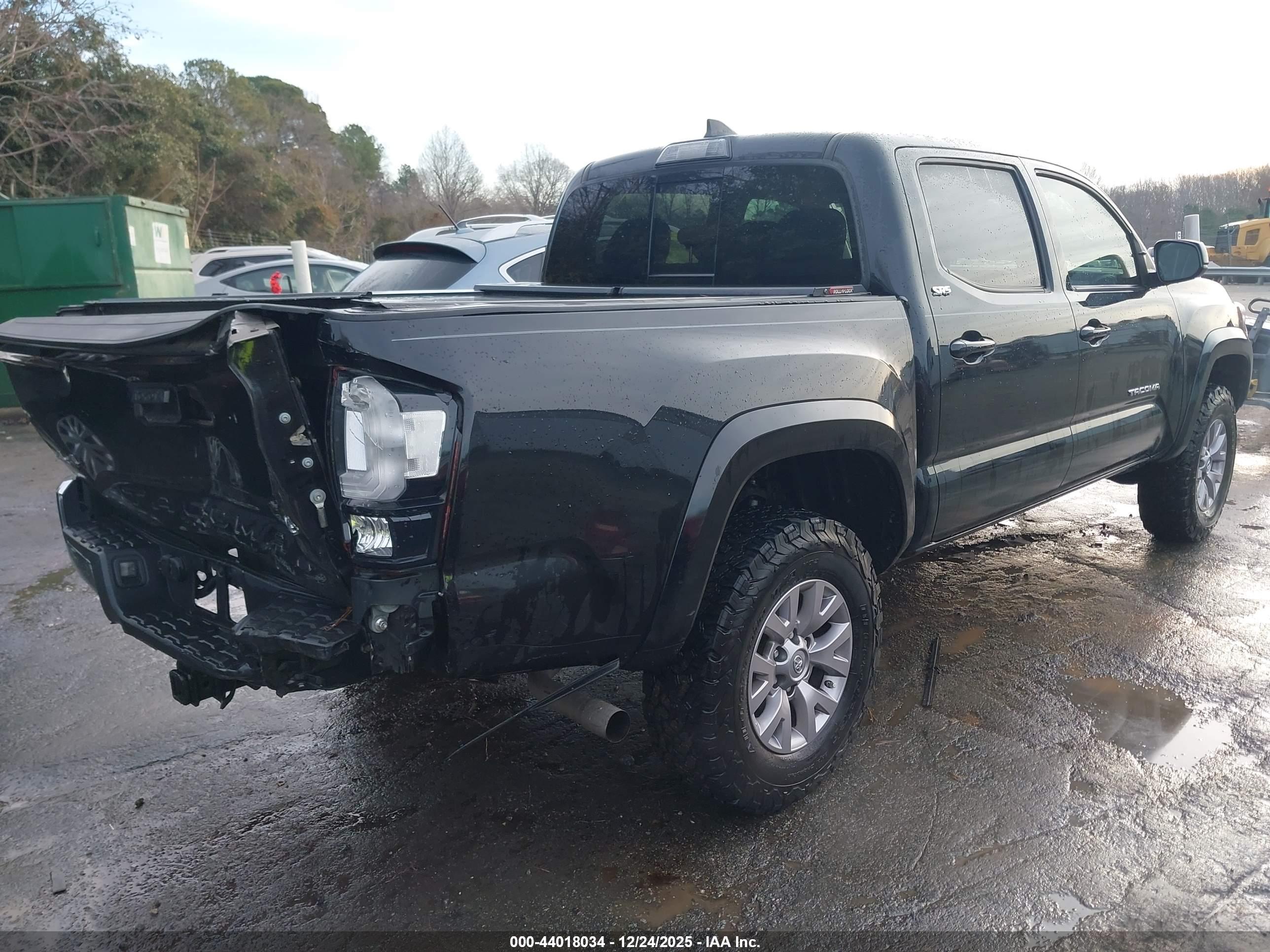 TOYOTA TACOMA image 4