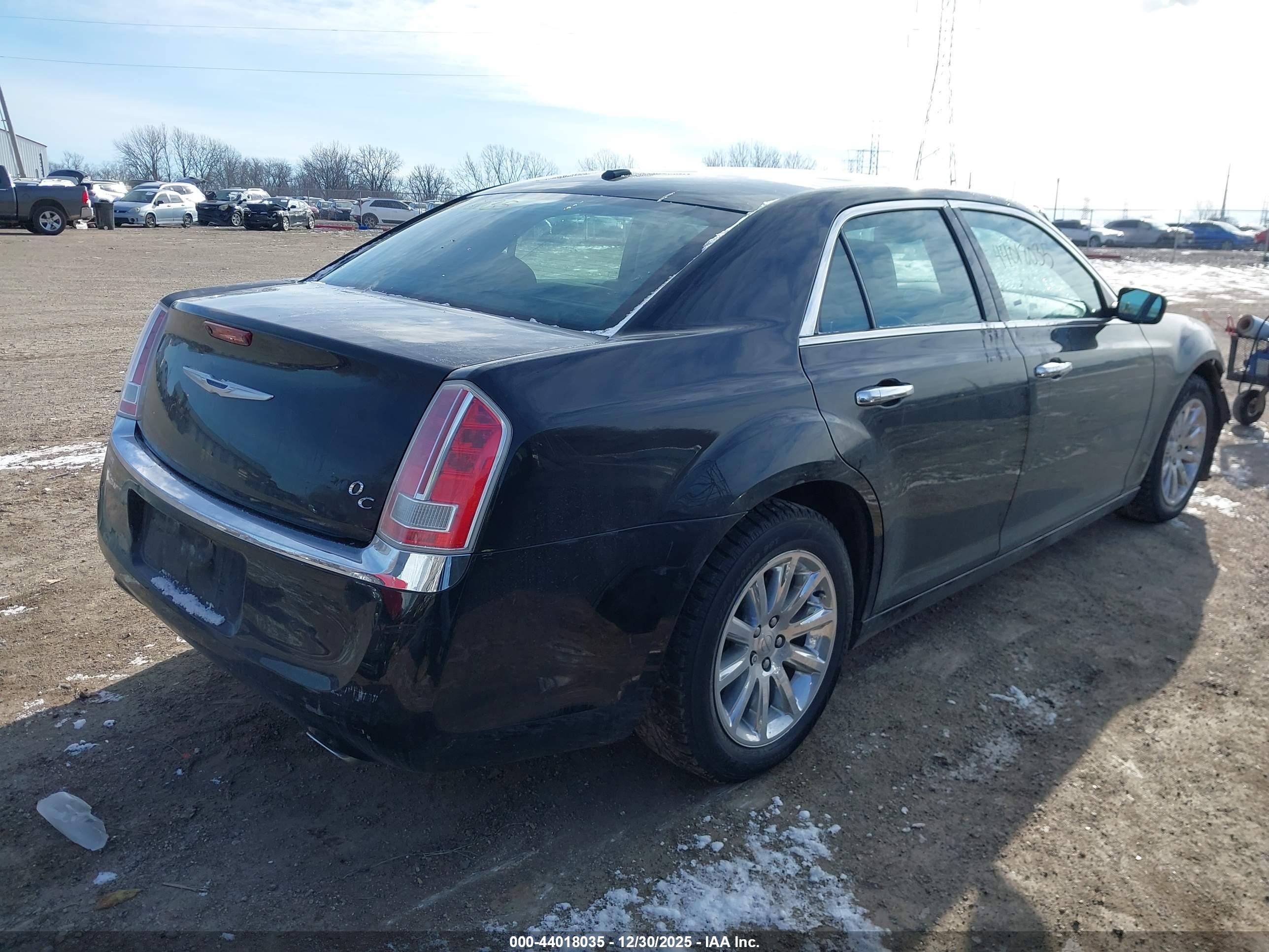CHRYSLER 300C image 4