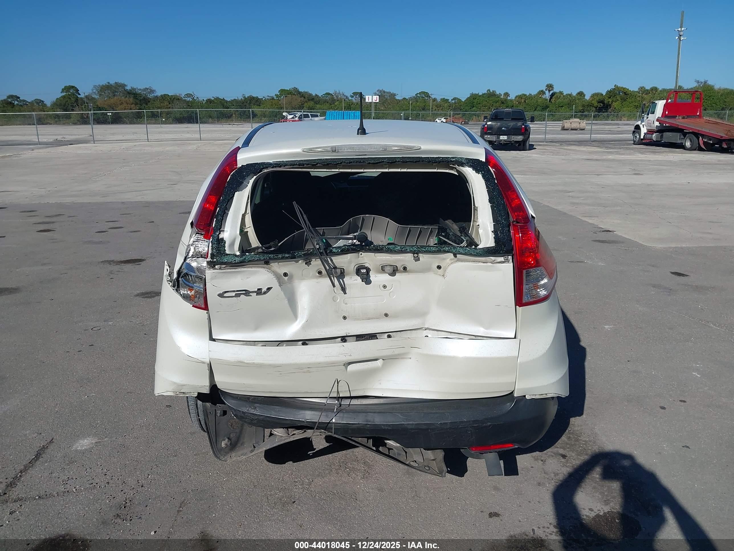 HONDA CR-V image 6