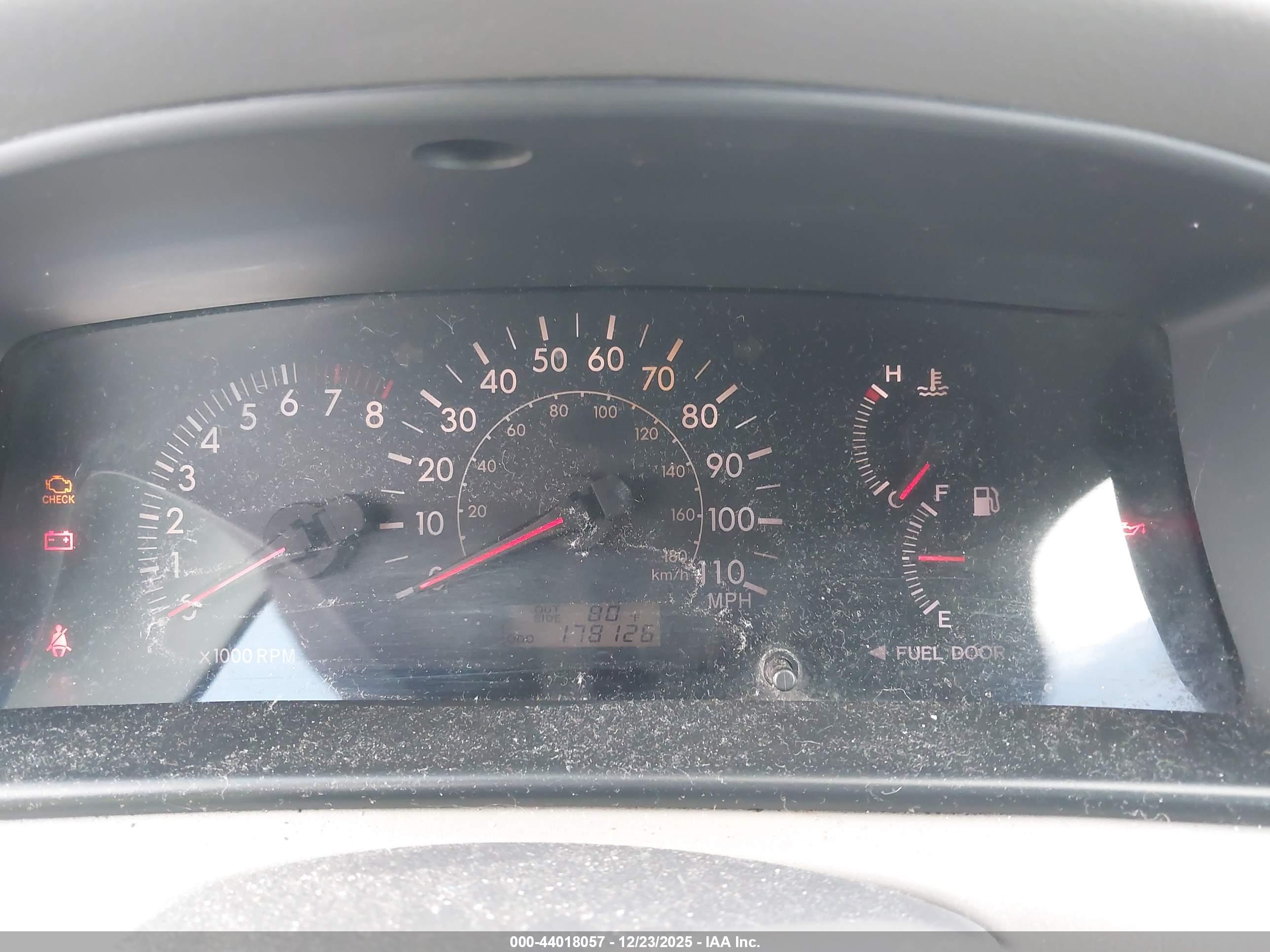 TOYOTA COROLLA image 7