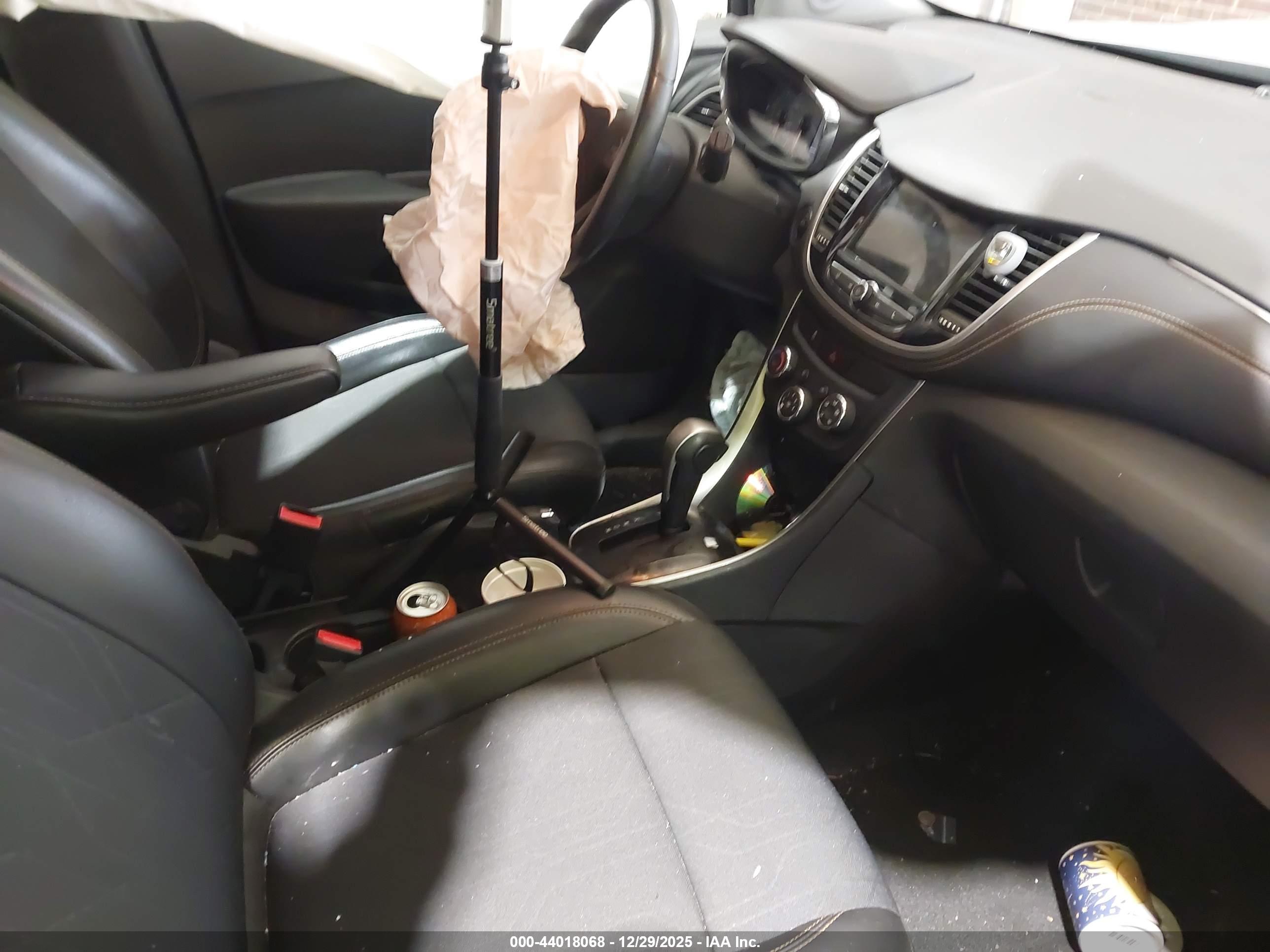 CHEVROLET TRAX image 5