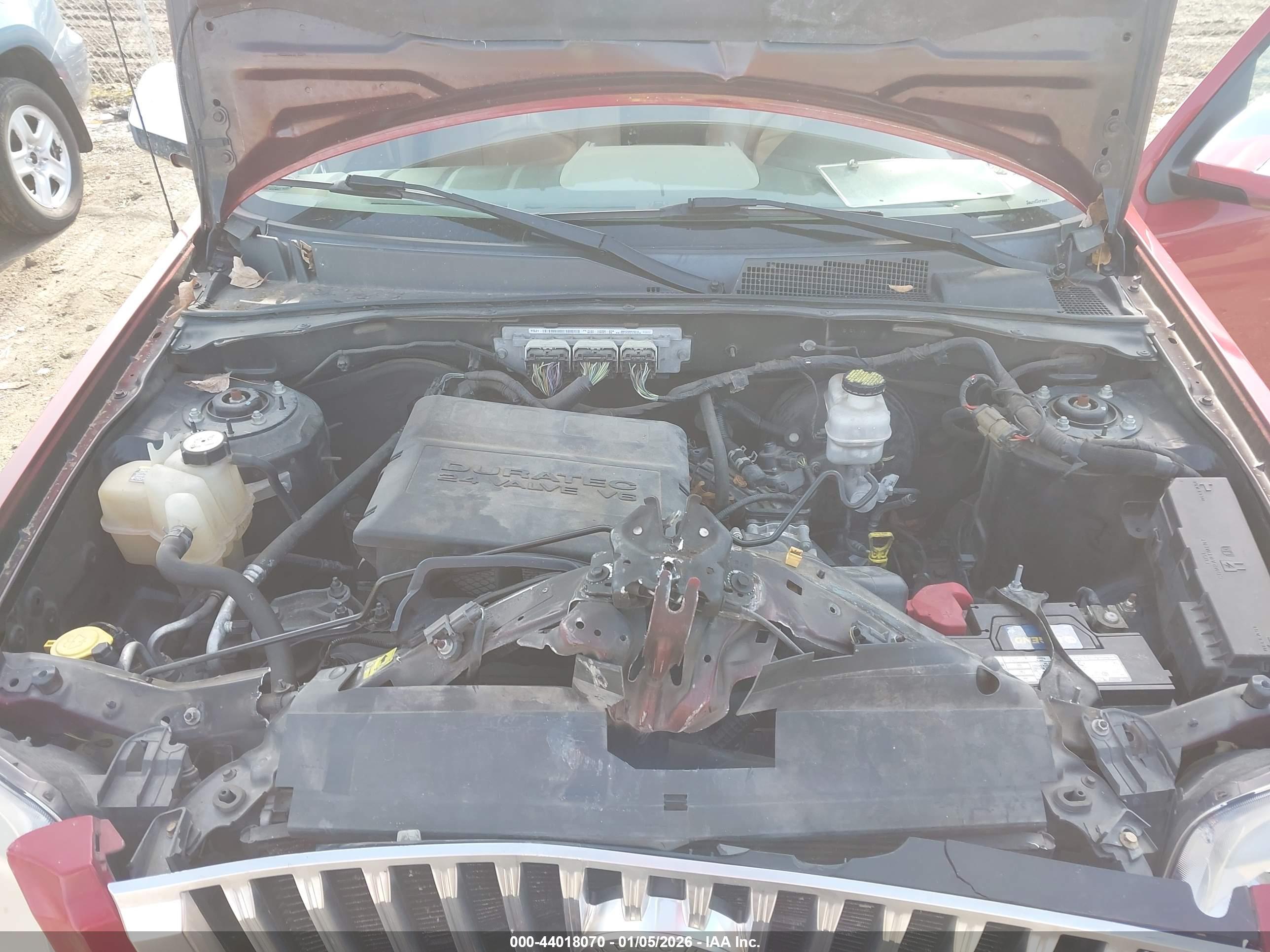 MERCURY MARINER image 10