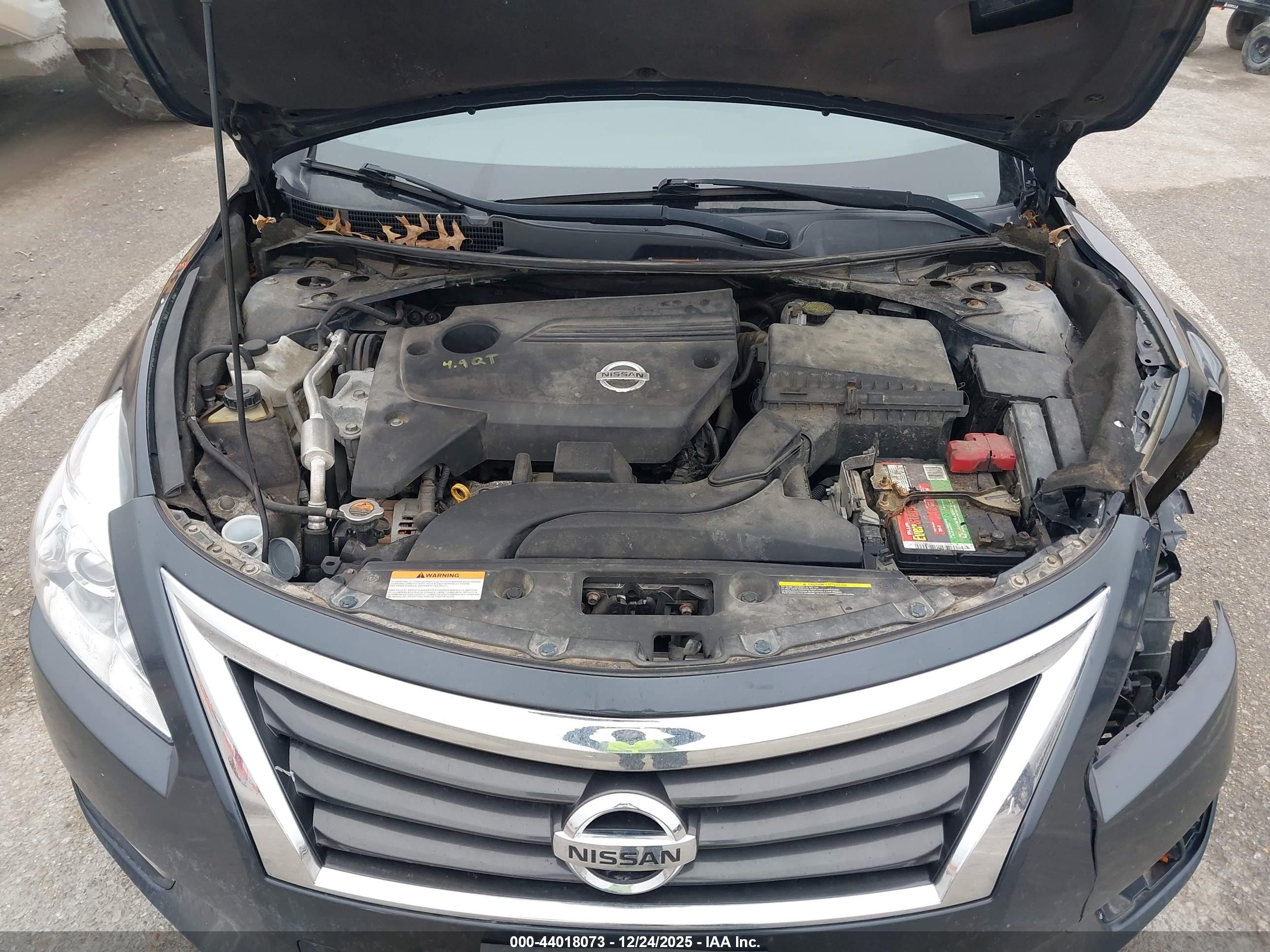NISSAN ALTIMA image 10